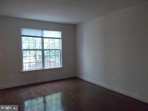 TOWNS OF COVINGTON SQUARE - Residential Lease