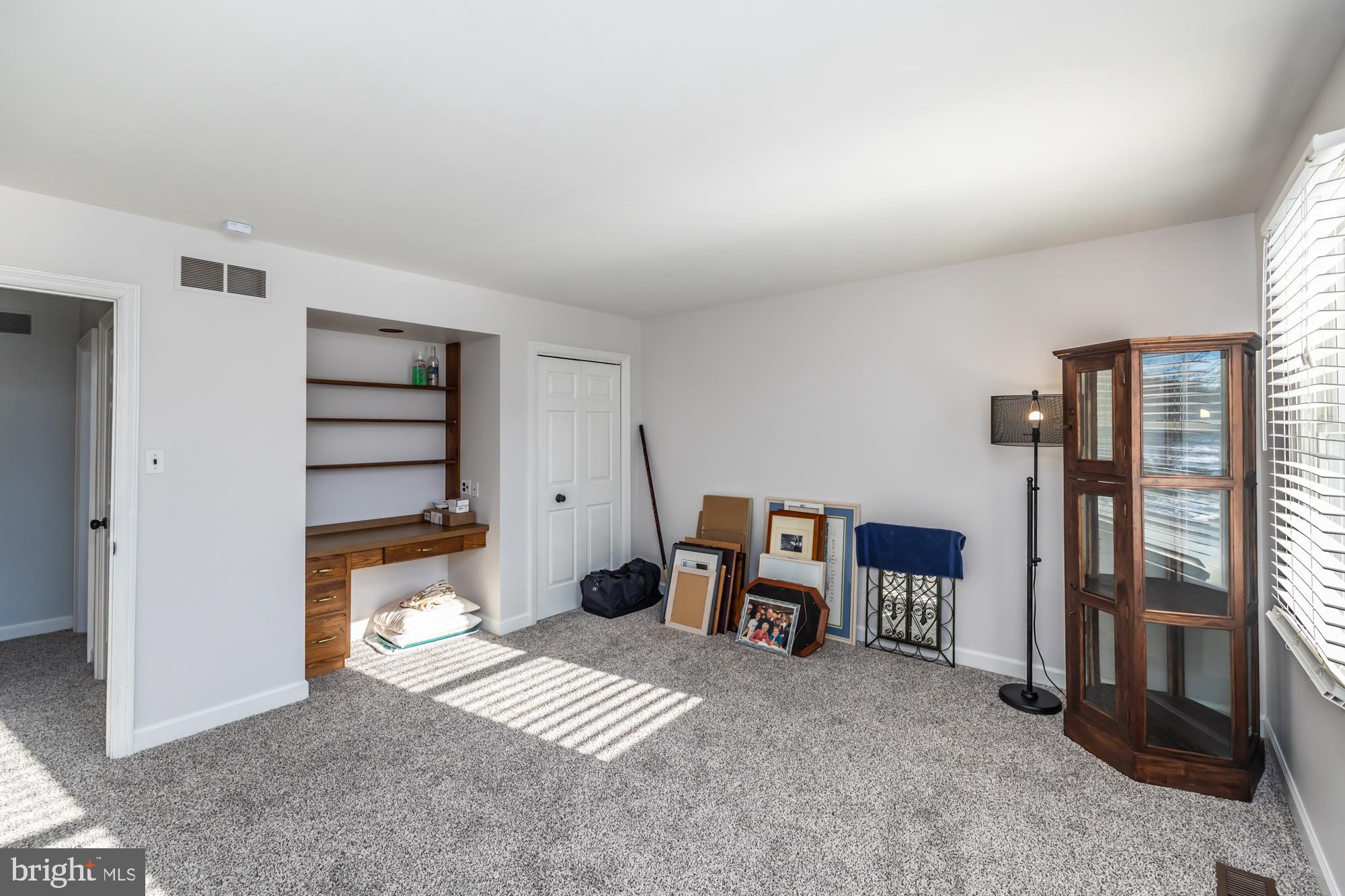 RADLEY RUN - Residential