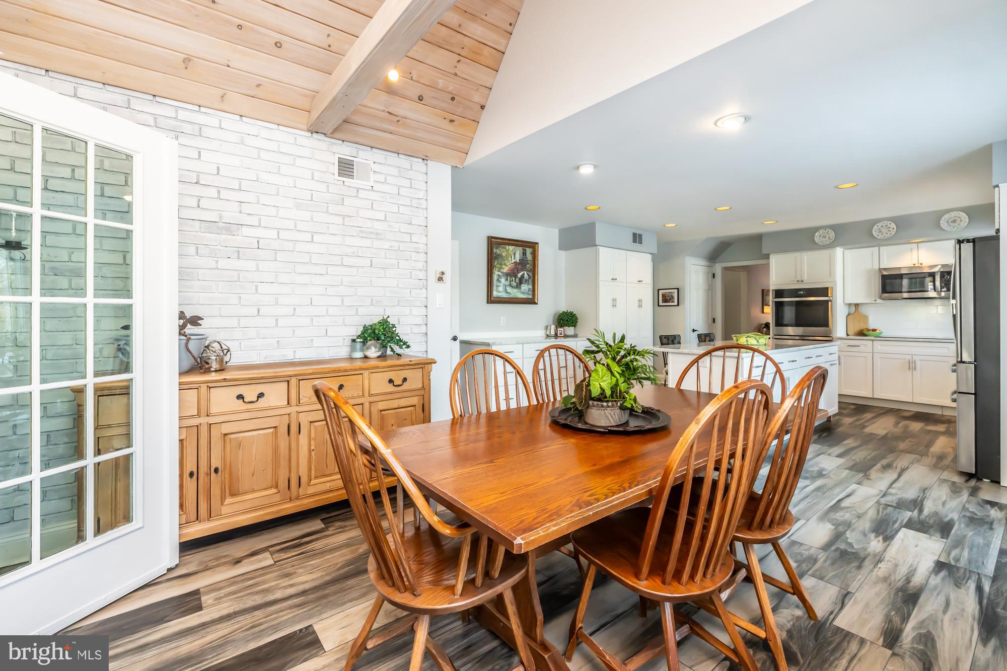 RADLEY RUN - Residential