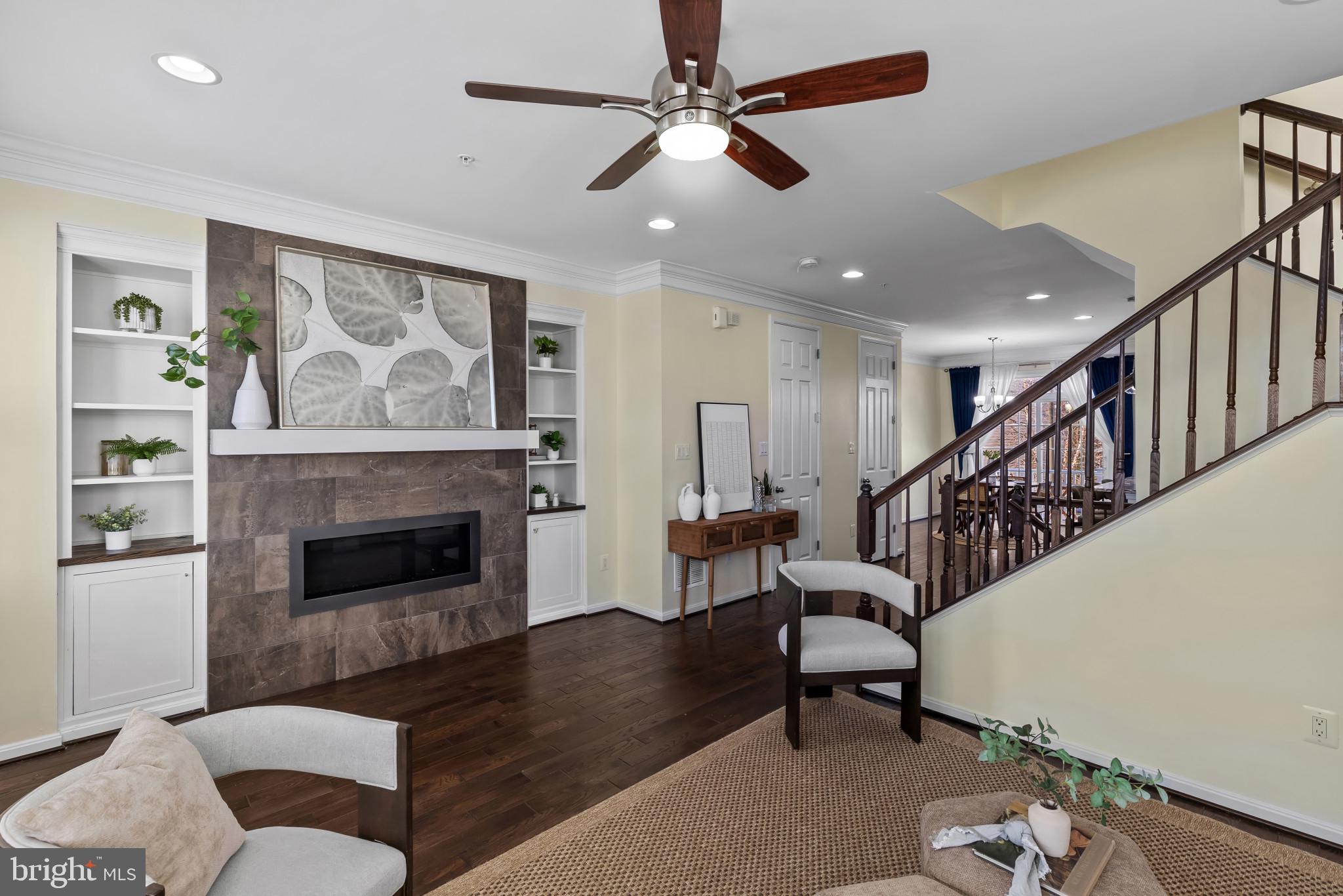 ELKRIDGE CROSSING - Residential