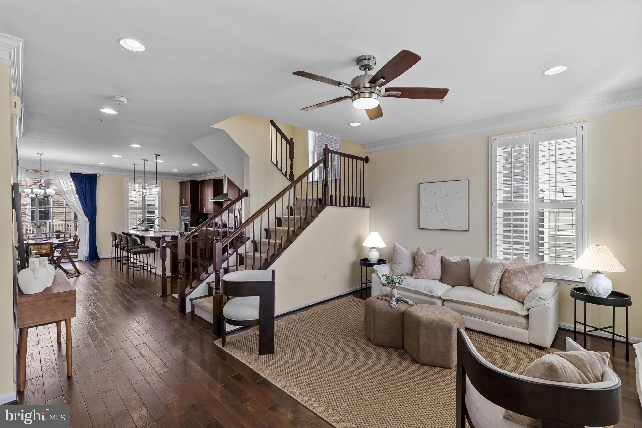 ELKRIDGE CROSSING - Residential