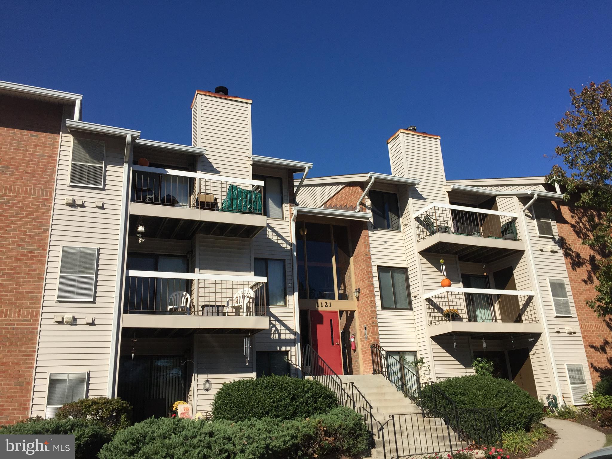 CASTLE HARBOUR - Residential Lease