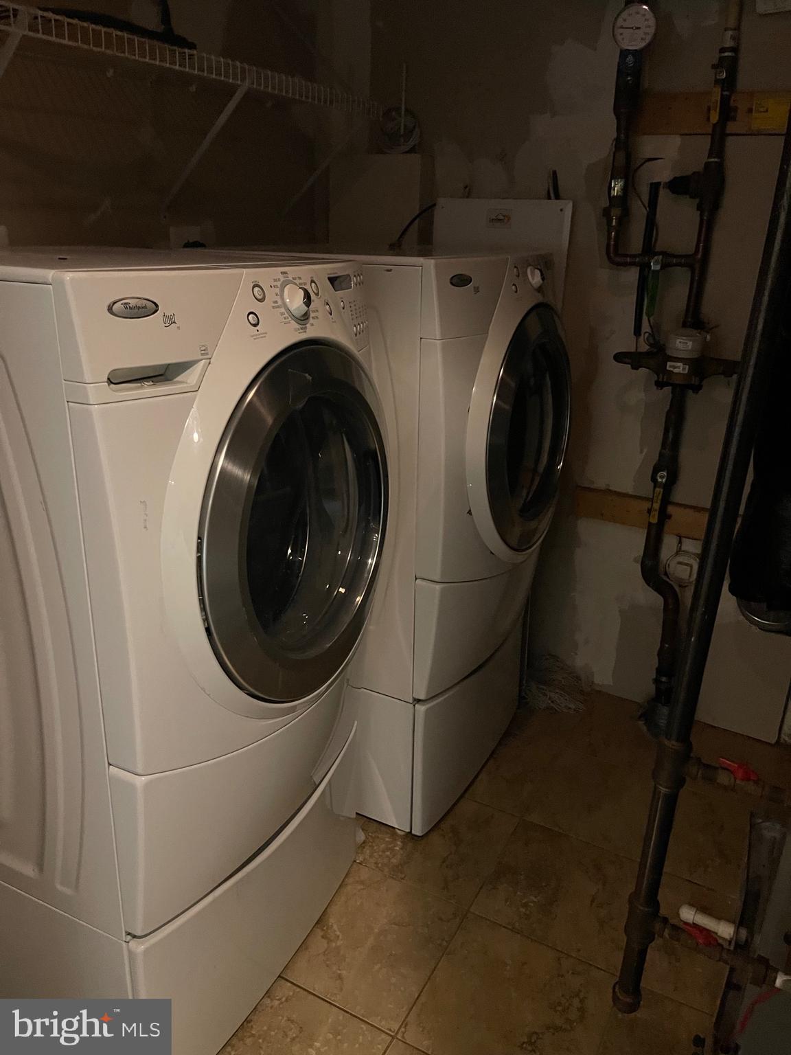 MONTGOMERY WHITE OAK - Residential Lease