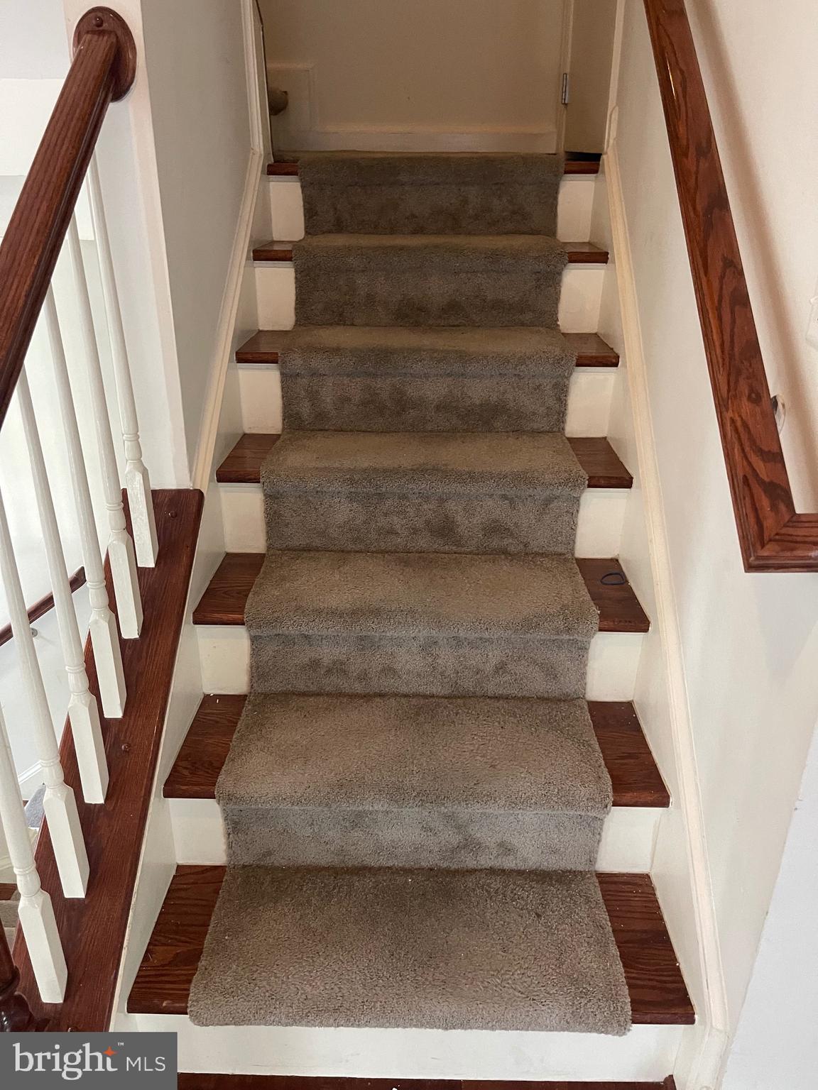 MONTGOMERY WHITE OAK - Residential Lease