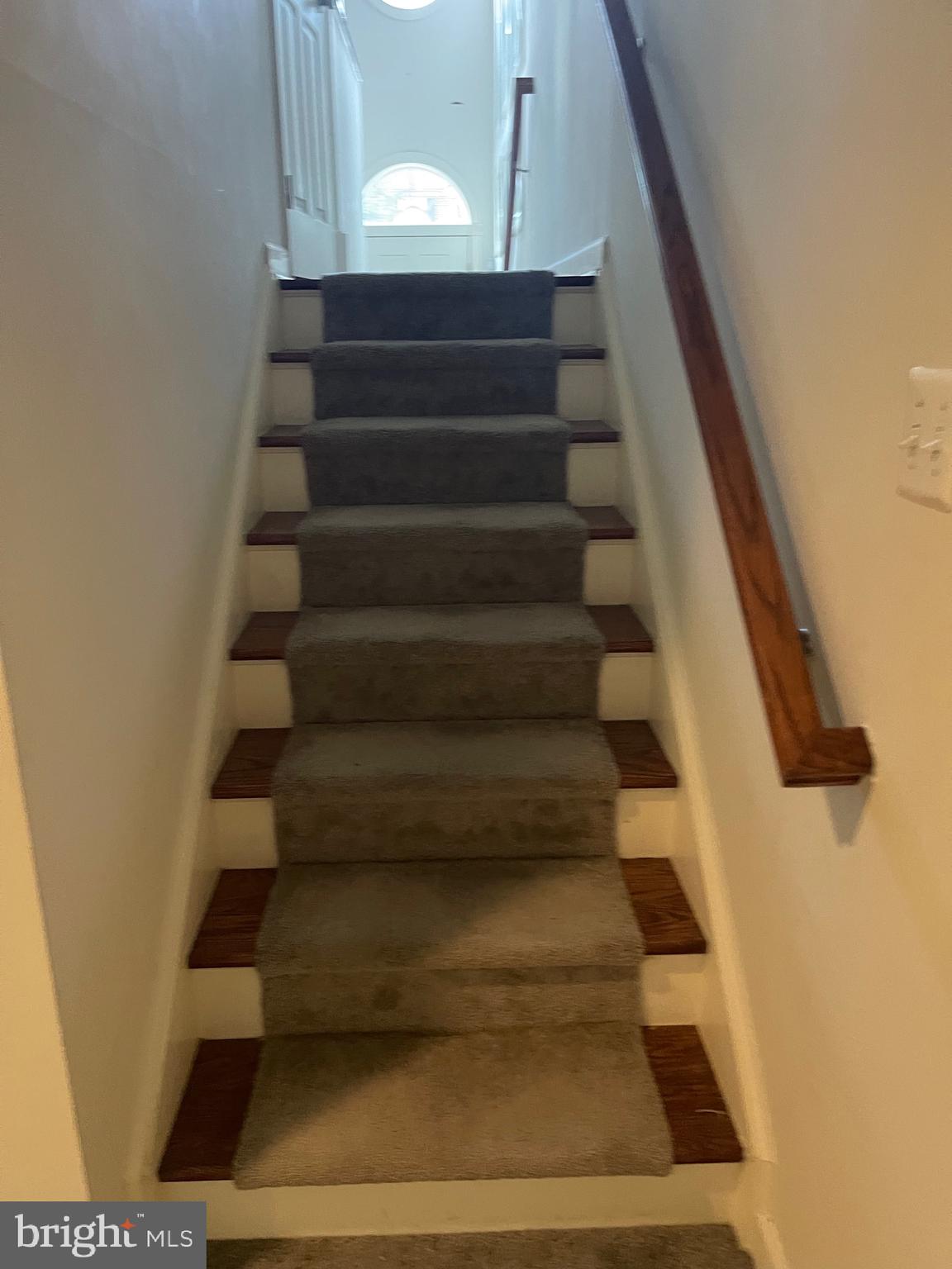 MONTGOMERY WHITE OAK - Residential Lease