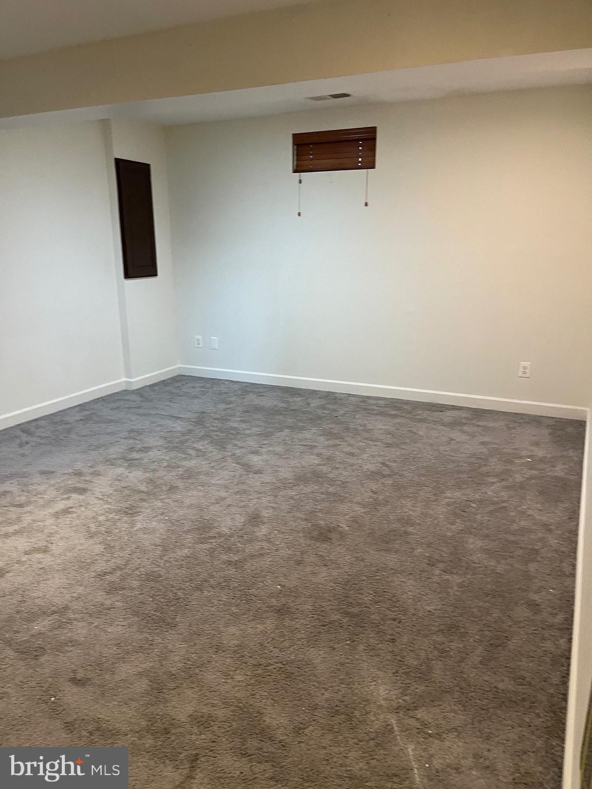 MONTGOMERY WHITE OAK - Residential Lease