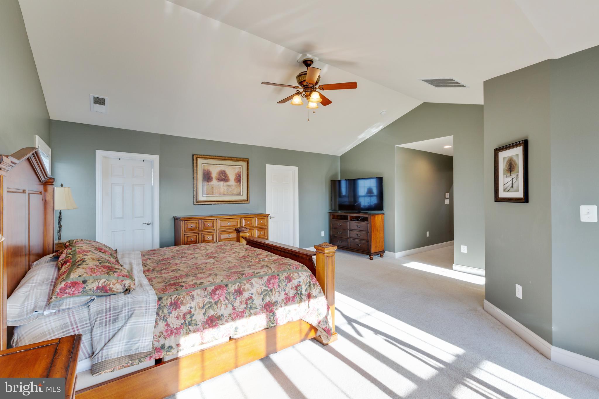 MEADOWS AT MORRIS FARM - Residential