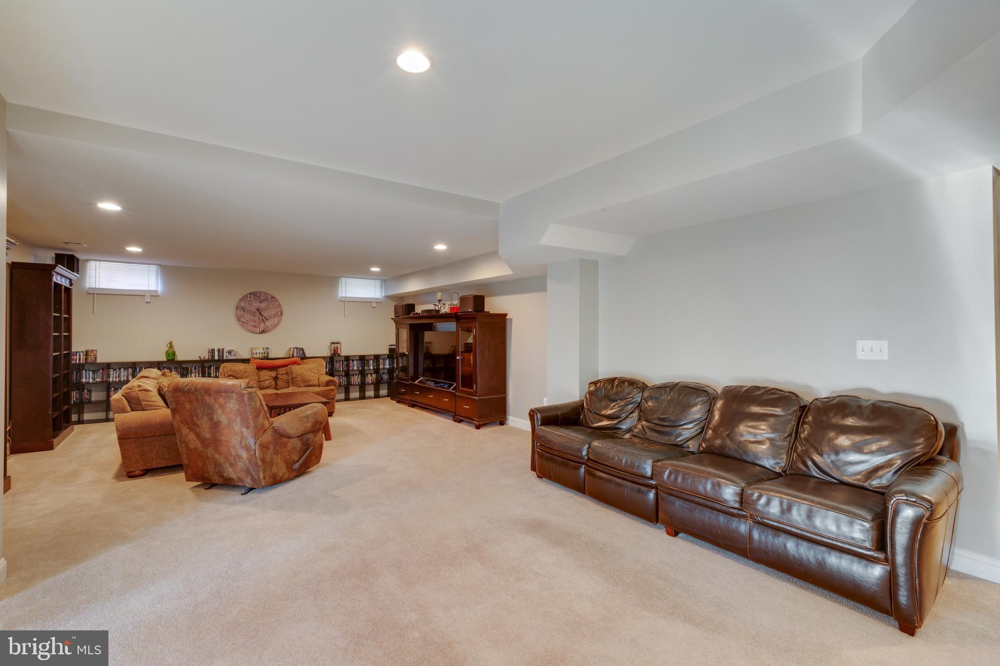 MEADOWS AT MORRIS FARM - Residential