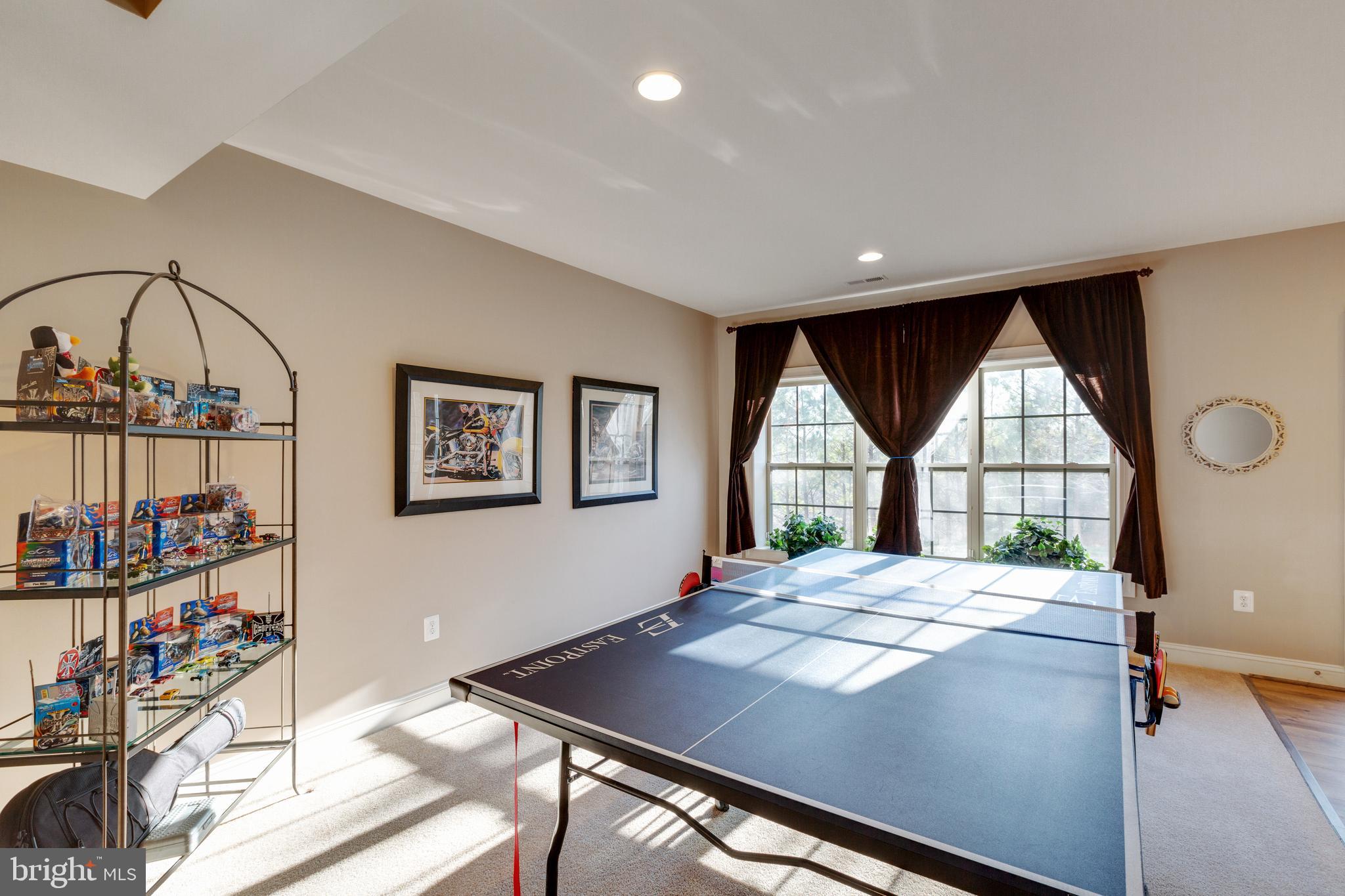 MEADOWS AT MORRIS FARM - Residential