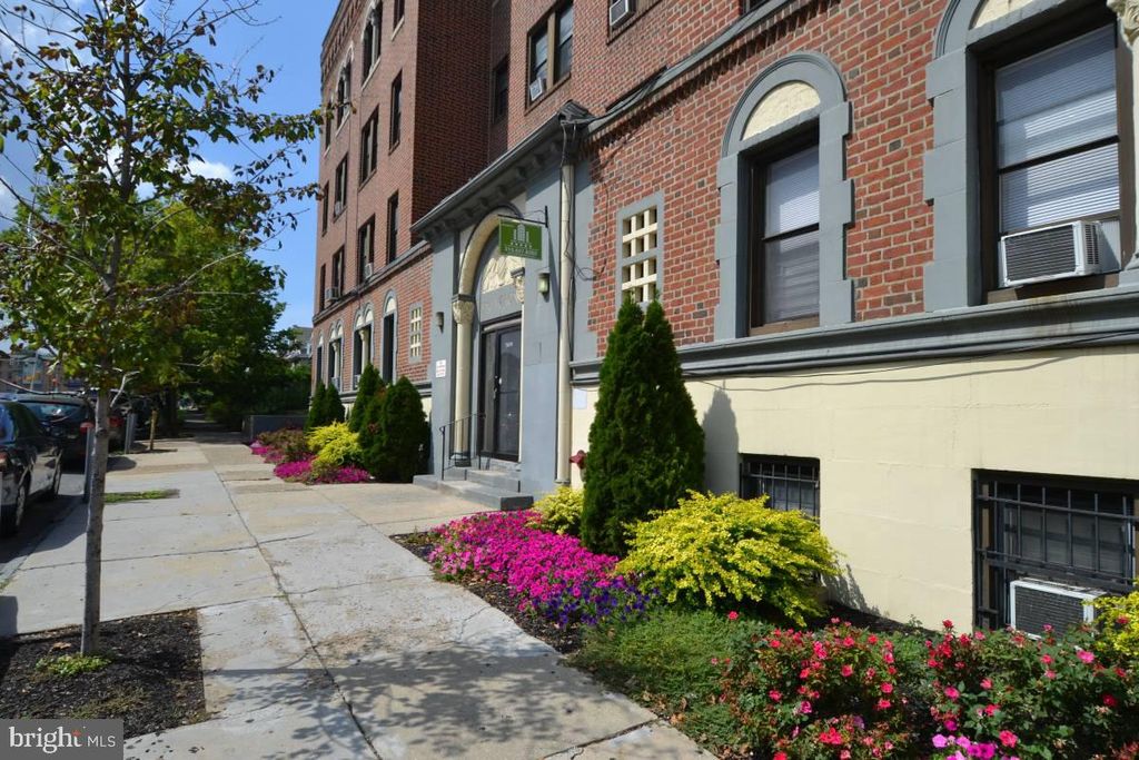 Photo of 4715 Walnut Street #401, PHILADELPHIA, PA 19139 (MLS # PAPH2569694)