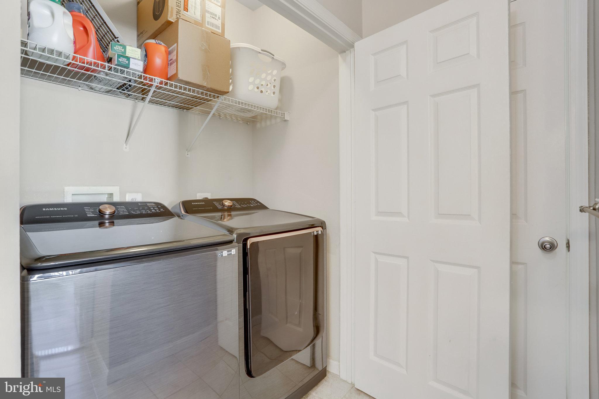 HIGH POINTE AT JEFFERSON - Residential