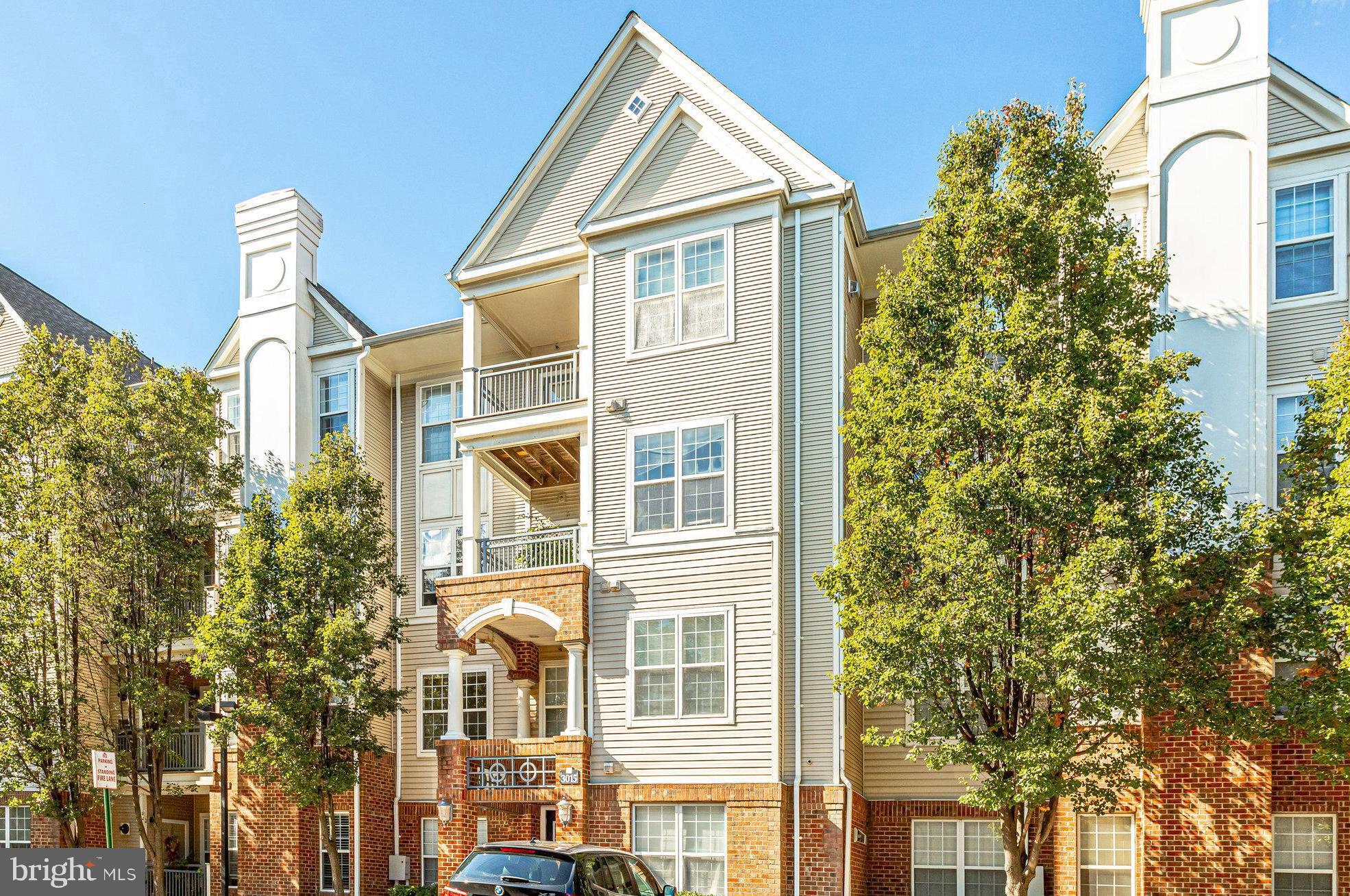 HIGH POINTE AT JEFFERSON - Residential