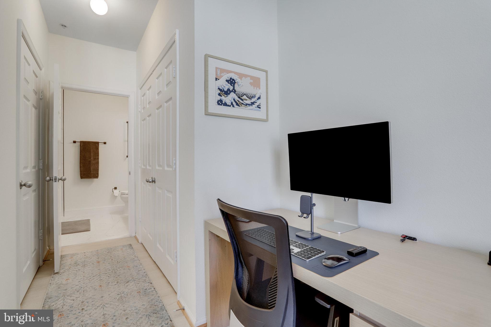 HIGH POINTE AT JEFFERSON - Residential