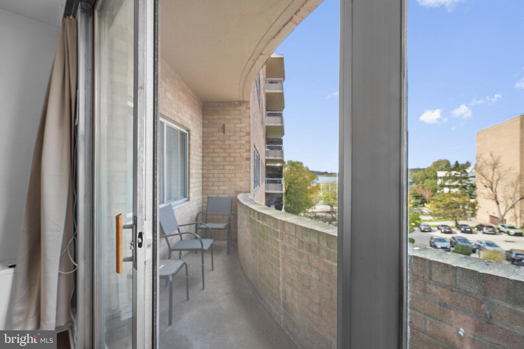 BEAVER HILL - Residential