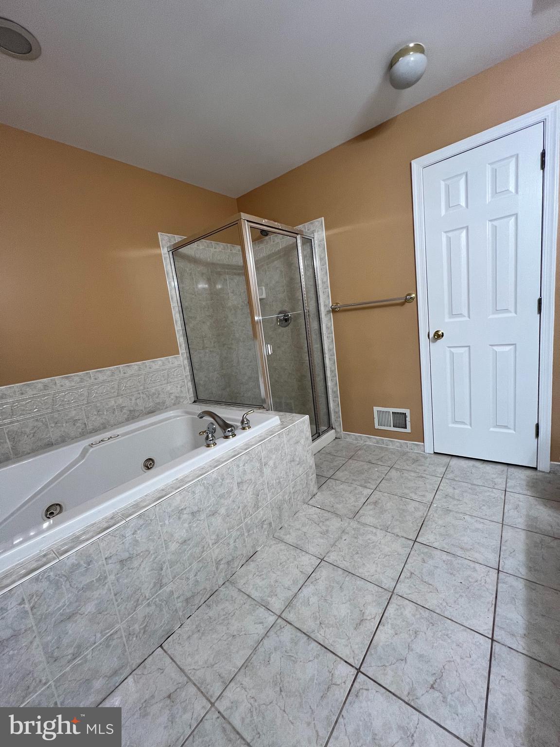 PRINCETON WALK - Residential Lease