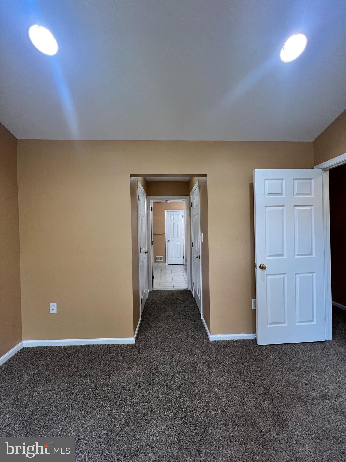 PRINCETON WALK - Residential Lease