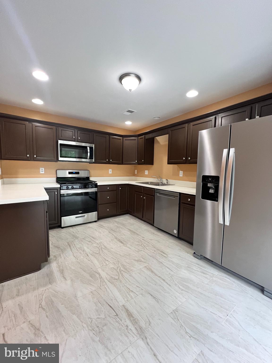 PRINCETON WALK - Residential Lease