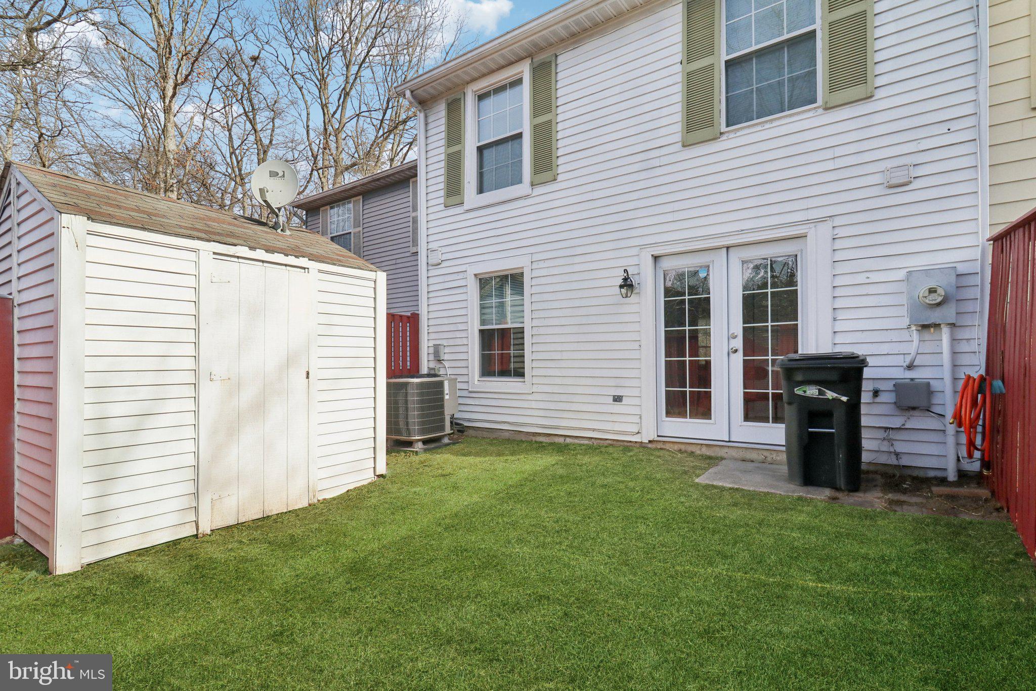 GREEN HOLLY WOODS - Residential