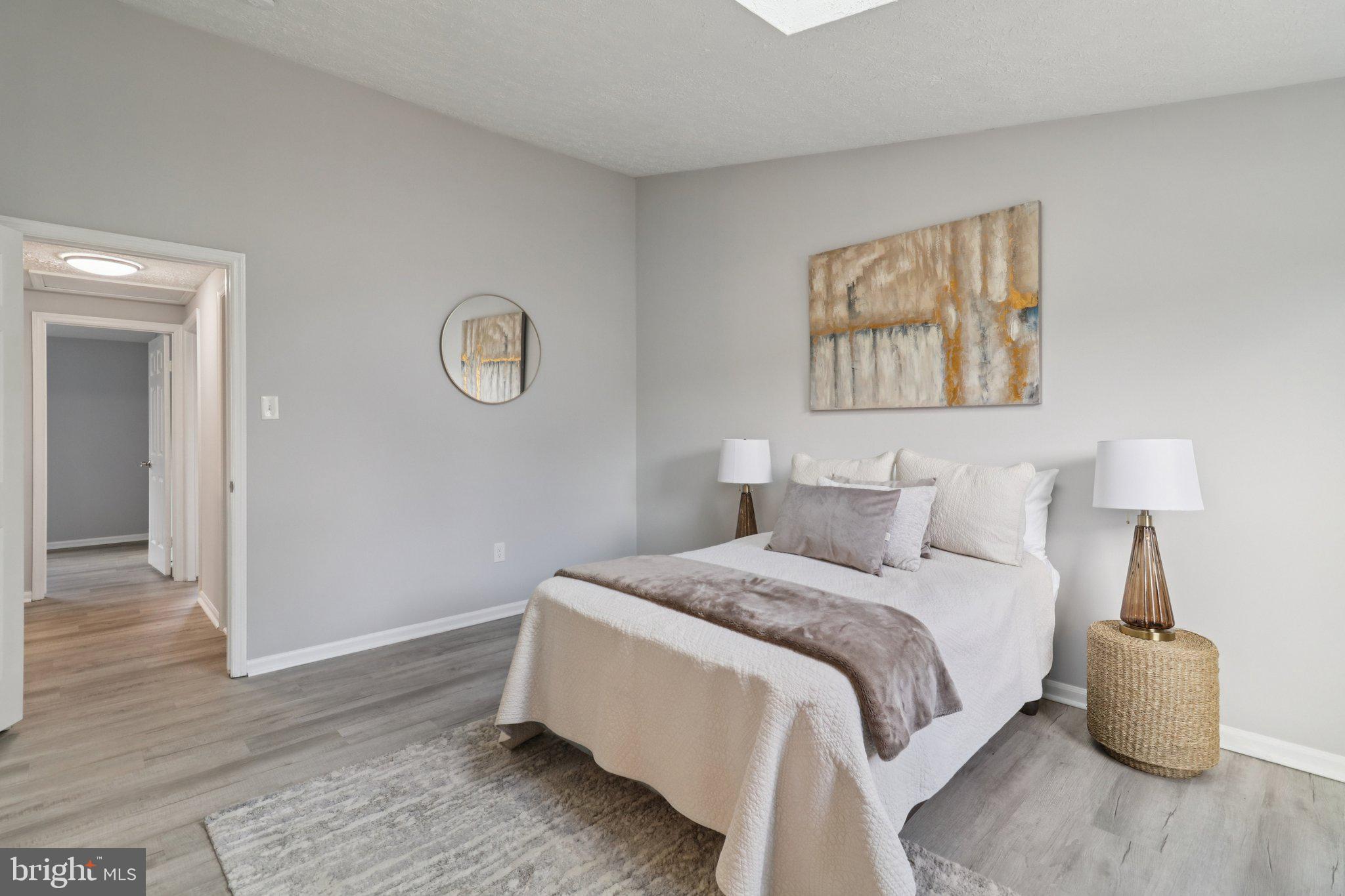 GREEN HOLLY WOODS - Residential