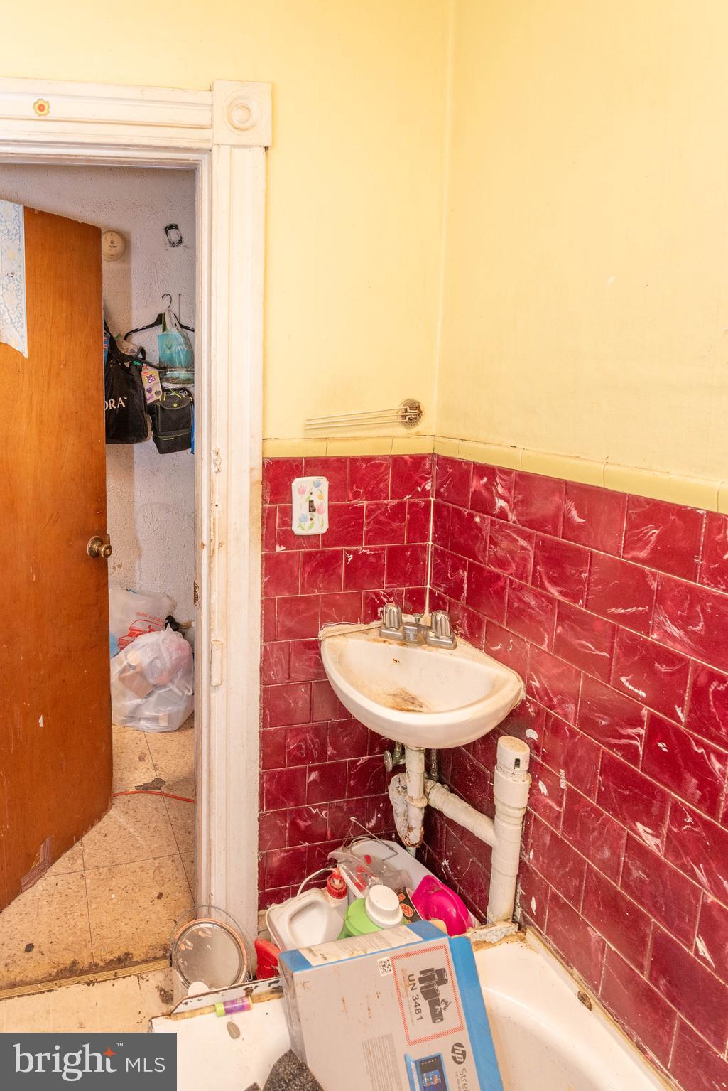 MCELDERRY PARK - Residential