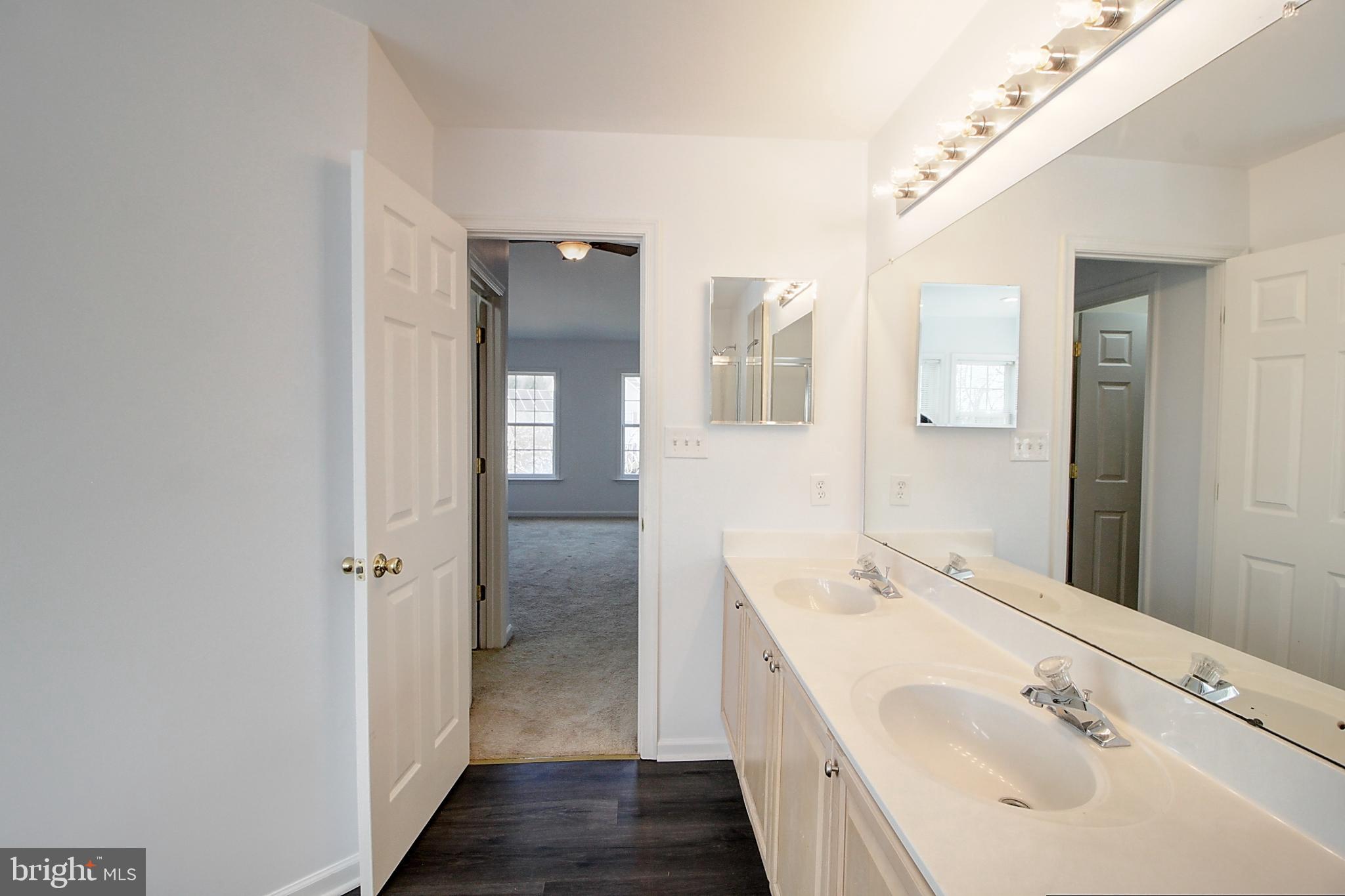 PLEASANT ACRES - Residential Lease