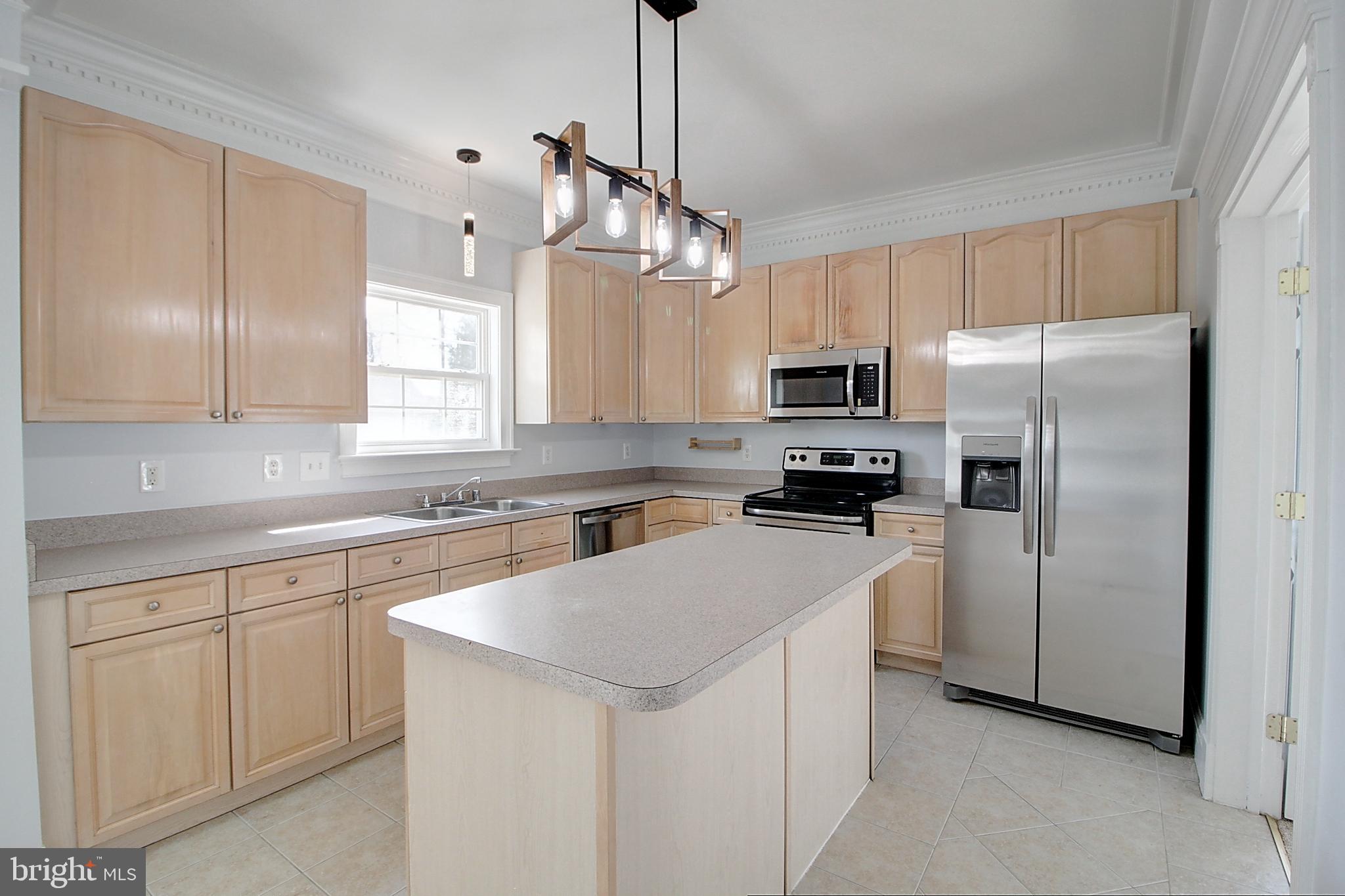 PLEASANT ACRES - Residential Lease