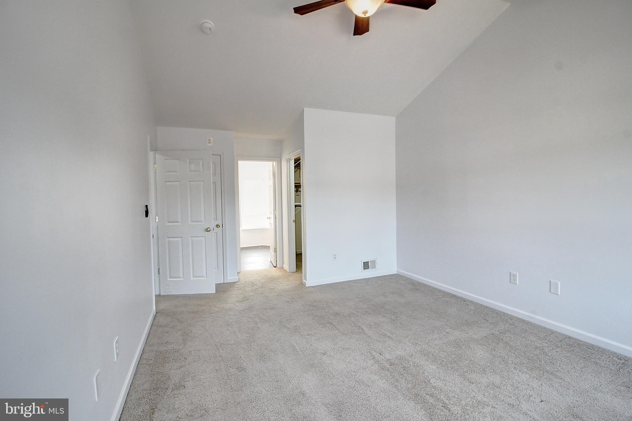 PLEASANT ACRES - Residential Lease