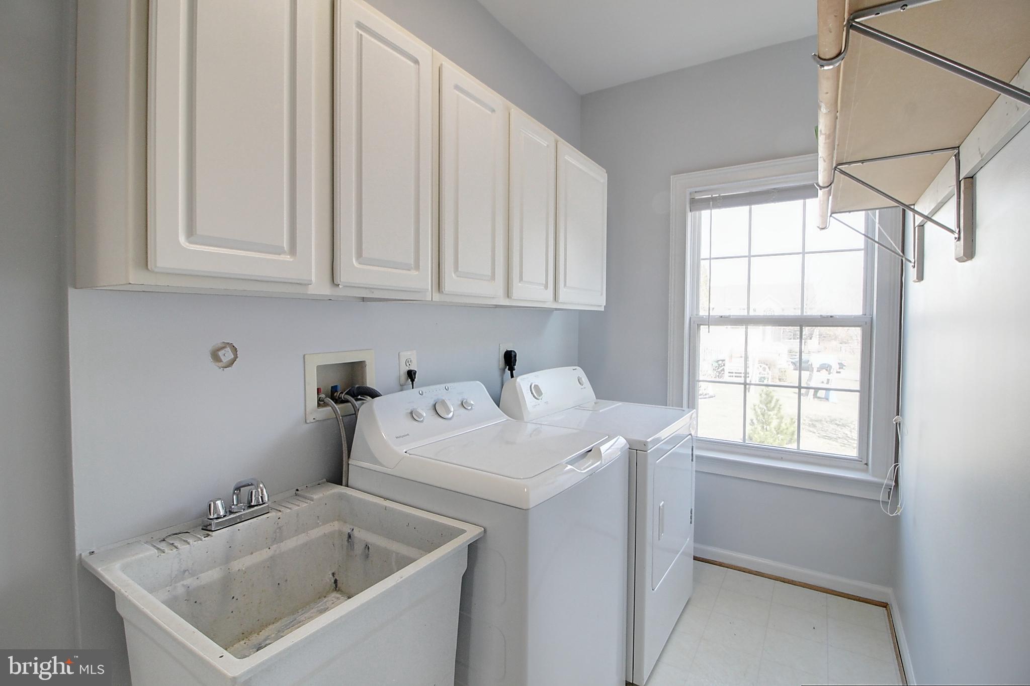 PLEASANT ACRES - Residential Lease