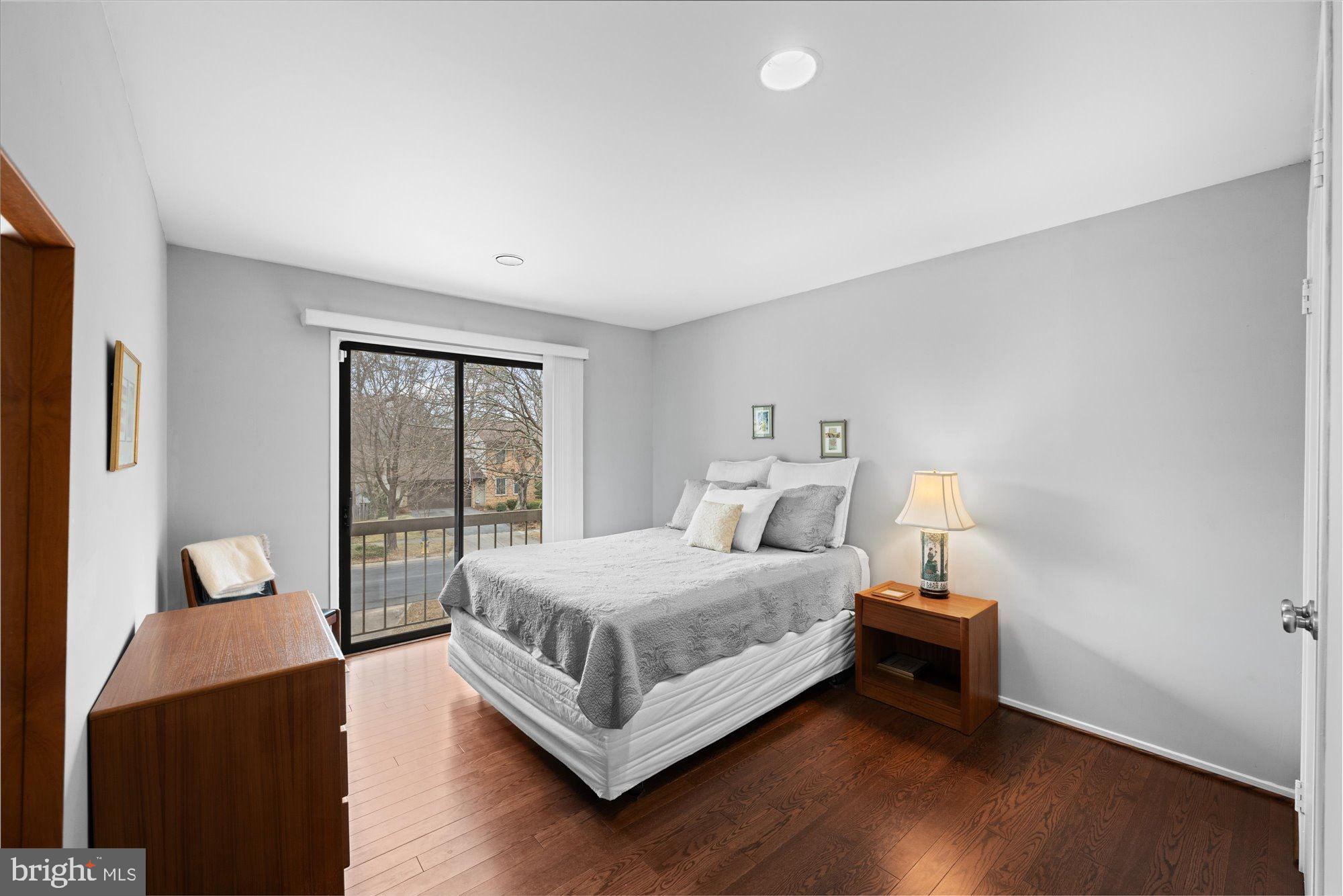 POTOMAC WOODS - Residential