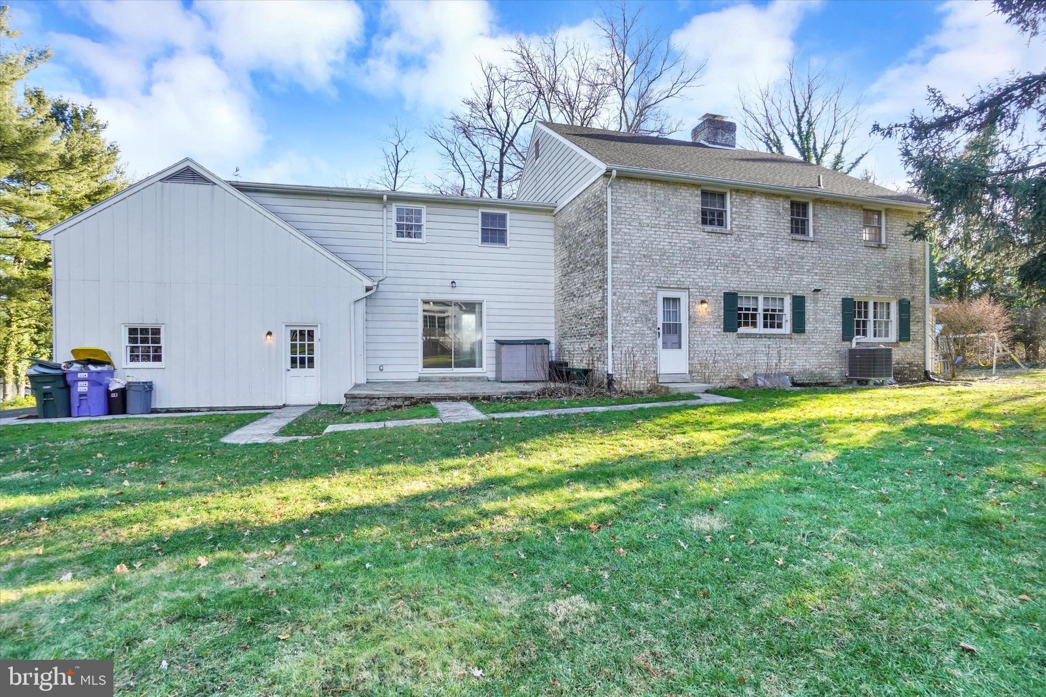 NORTH BROOK - Residential