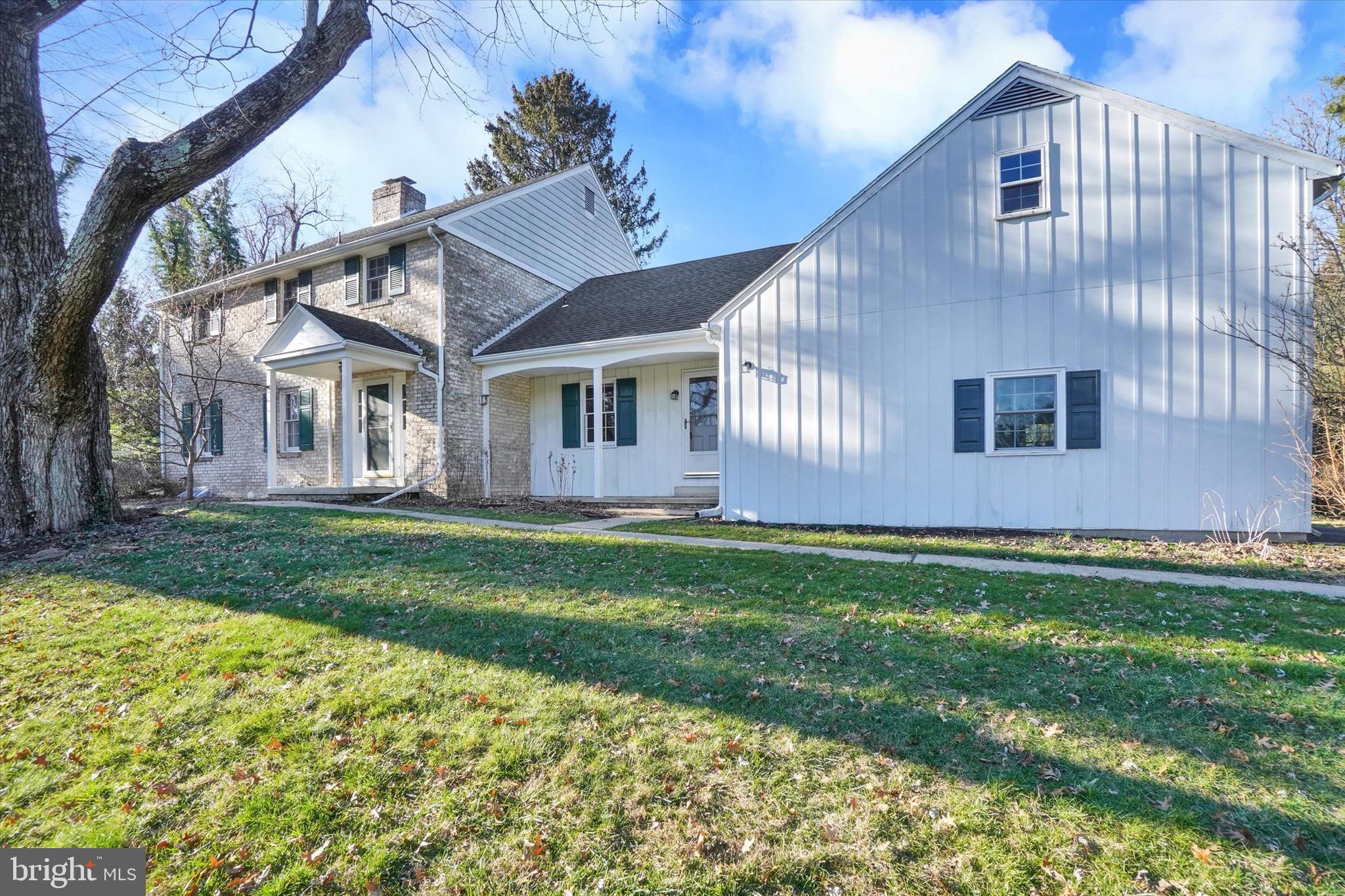 NORTH BROOK - Residential