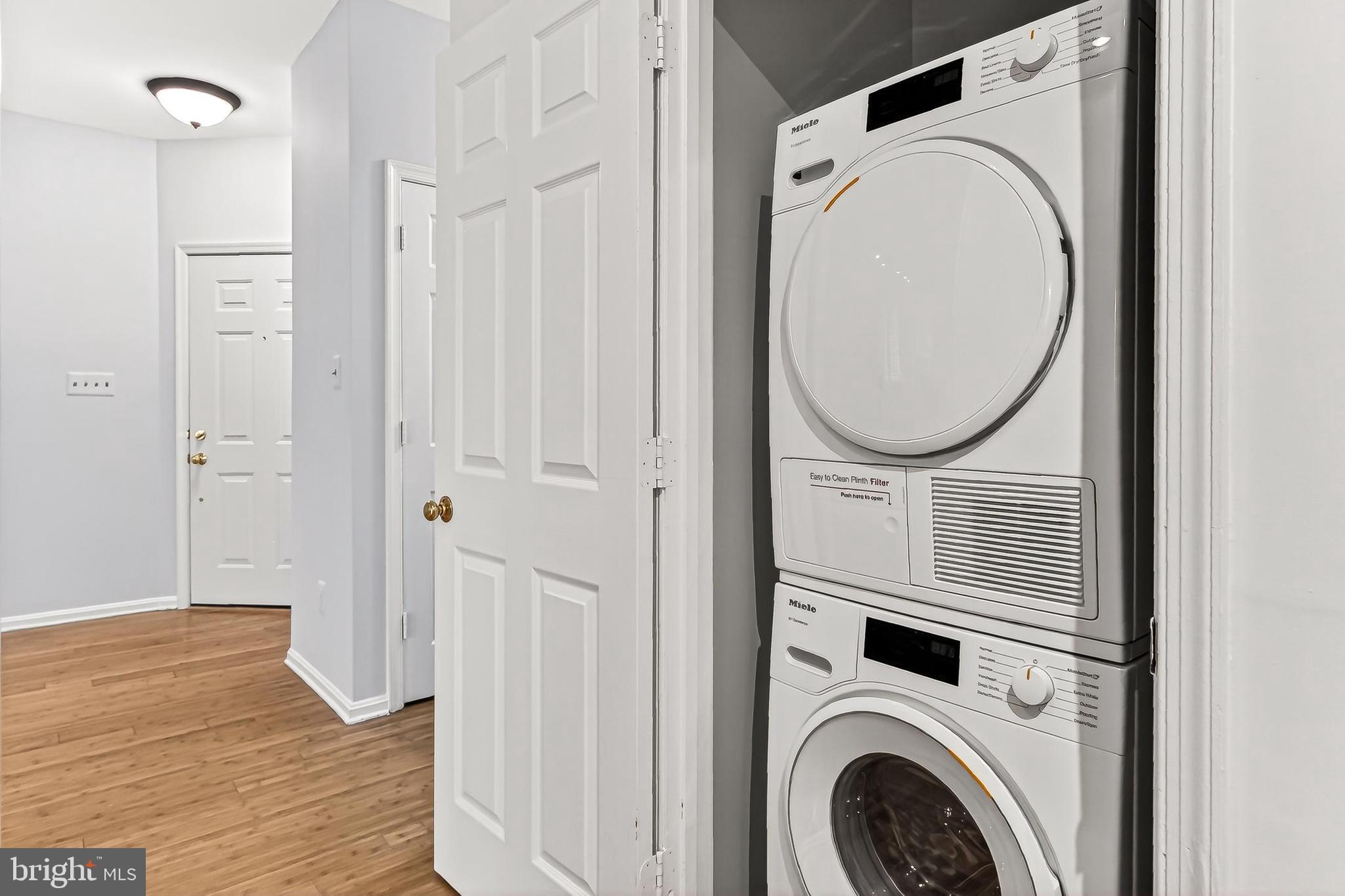 KINGSTOWNE - Residential