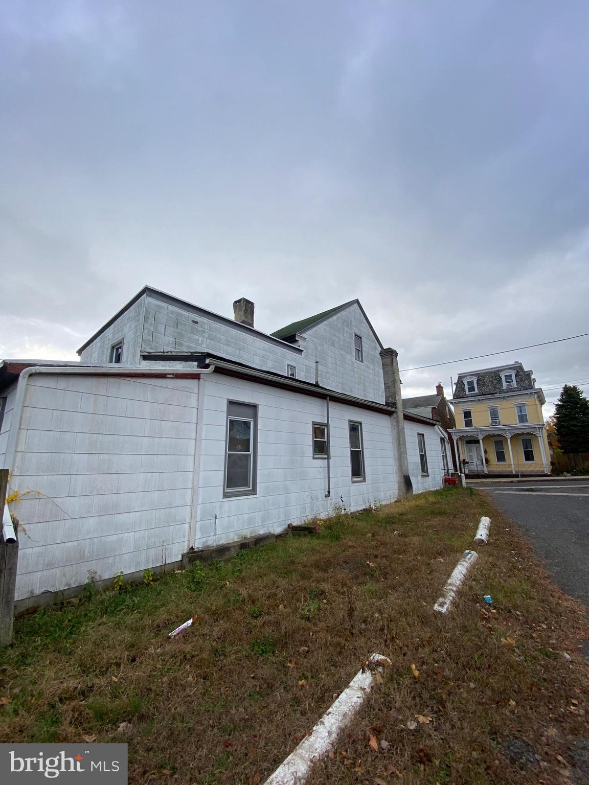 NONE AVAILABLE - Residential Lease