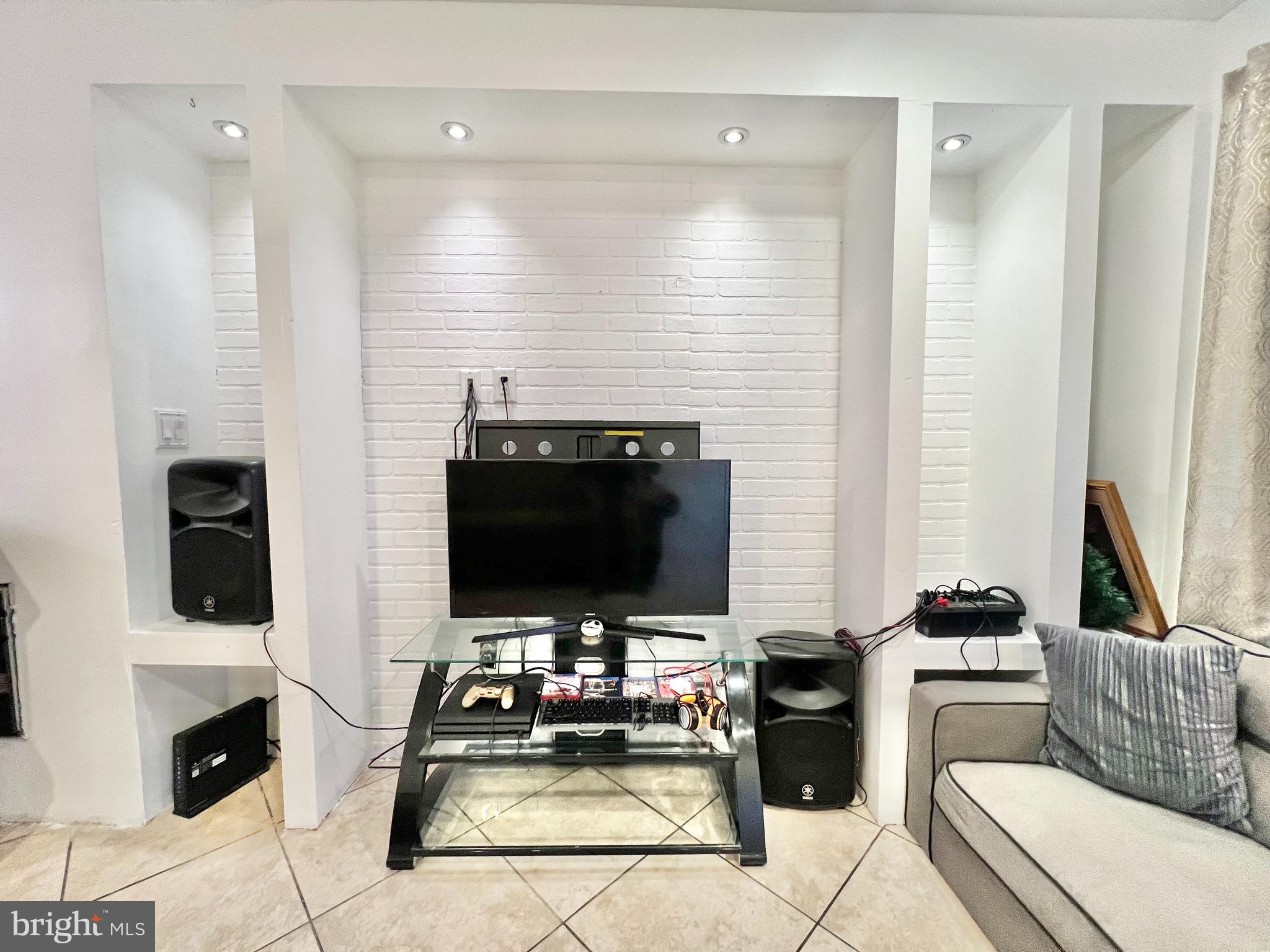 READING - Residential