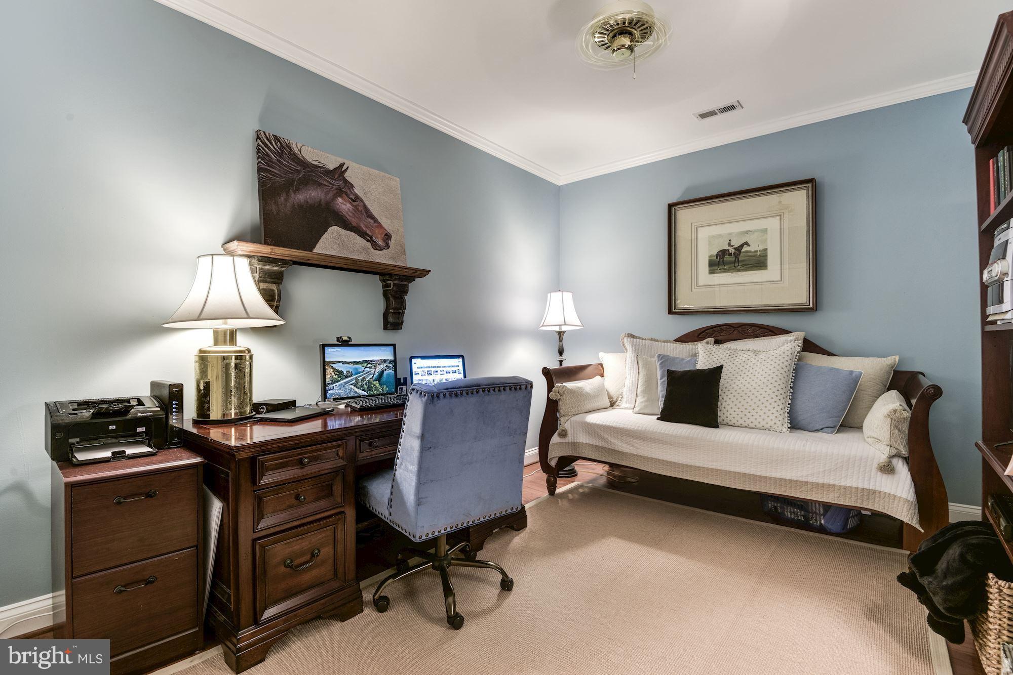 HERITAGE HUNT - Residential