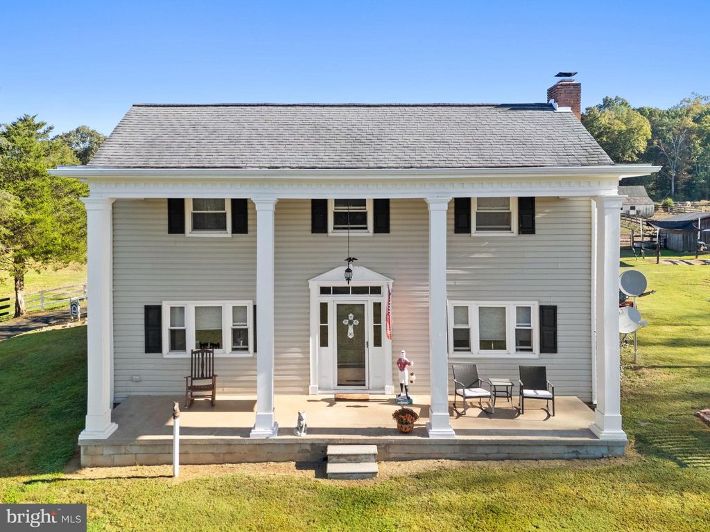 Photo of 8229 Old Dumfries Road, CATLETT, VA 20119 (MLS # VAFQ2019376)
