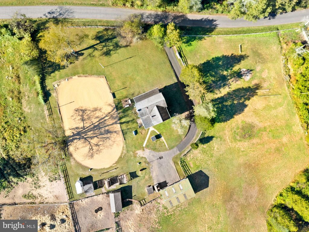 Photo of 8229 Old Dumfries Road, CATLETT, VA 20119 (MLS # VAFQ2019376)