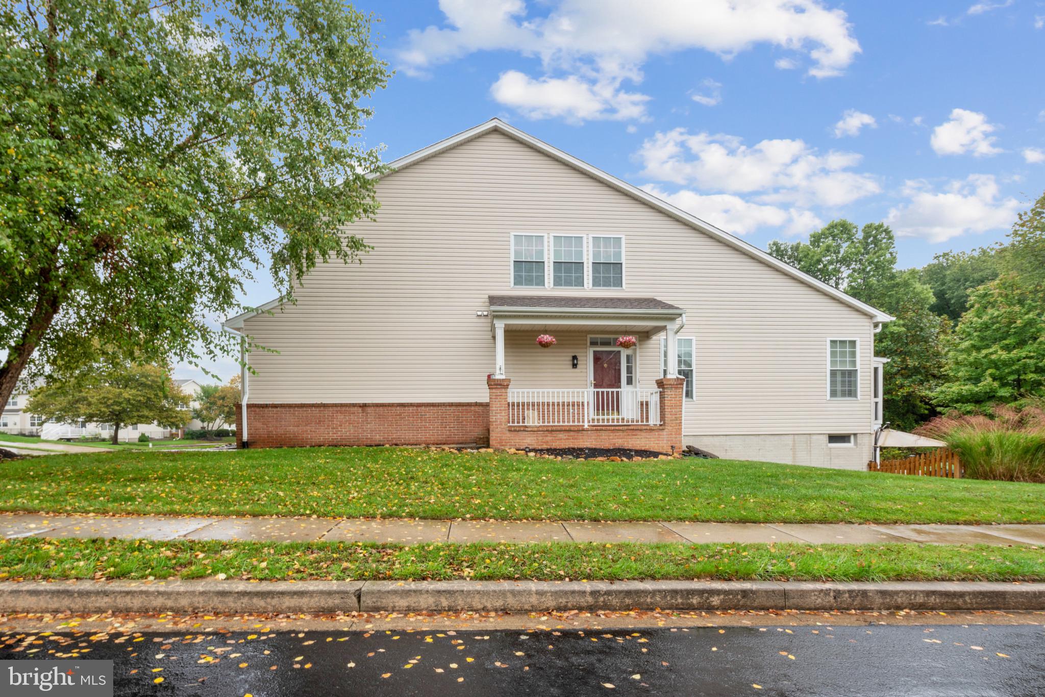 DEER SPRING - Residential