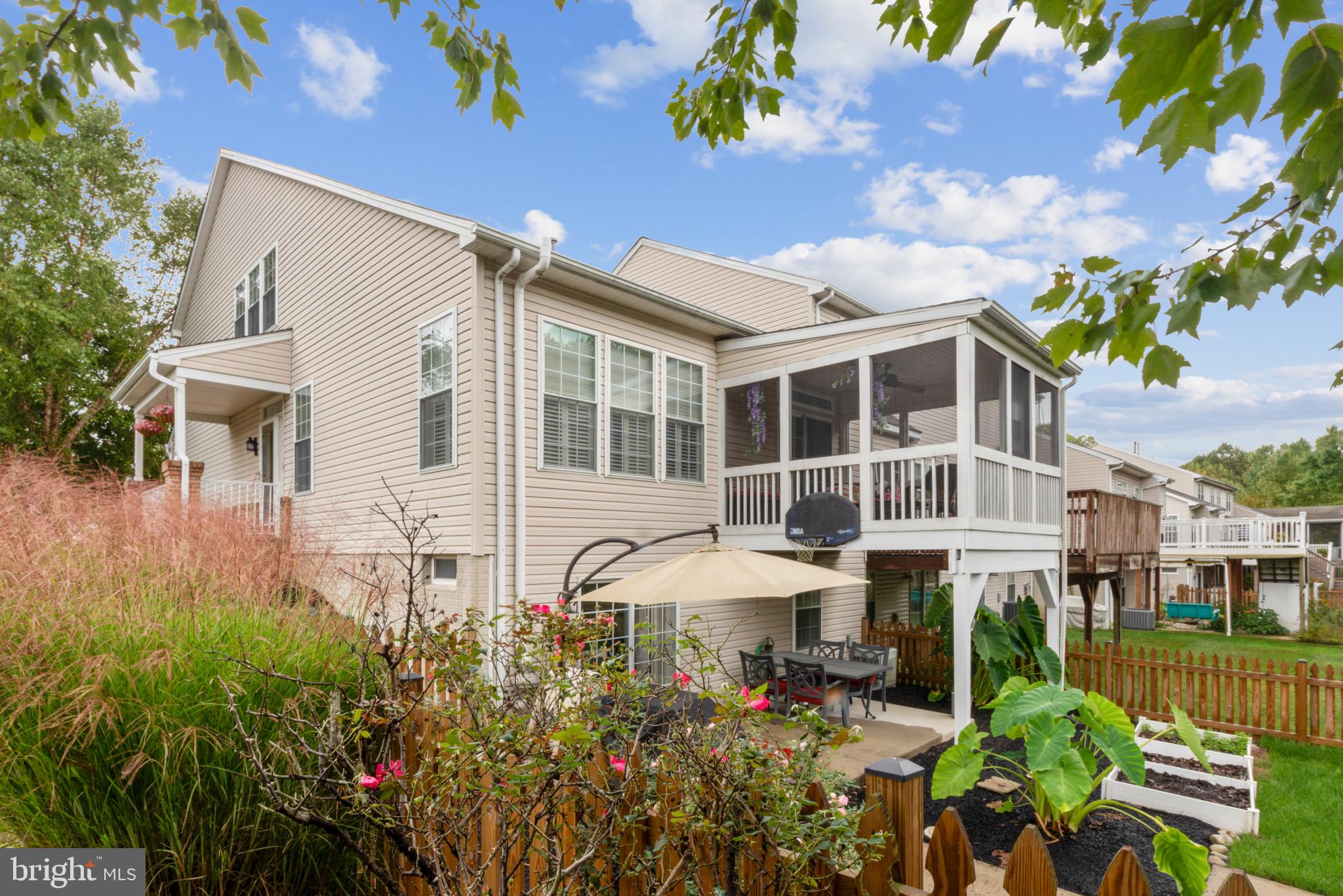 DEER SPRING - Residential