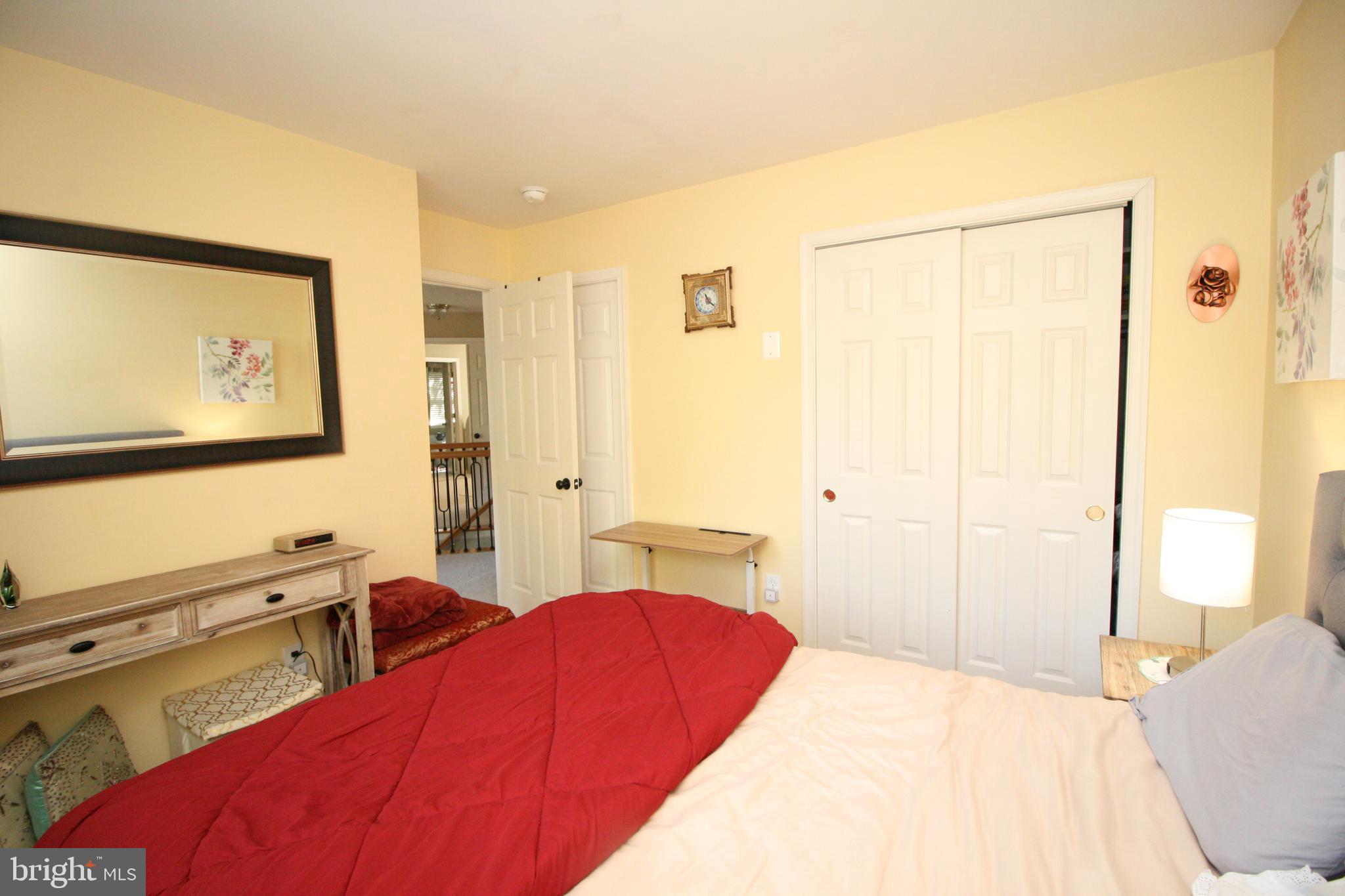 SENECA PARK NORTH - Residential Lease