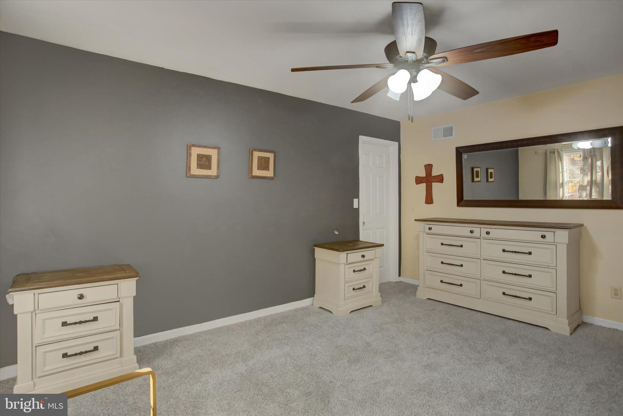 STONY POINT - Residential