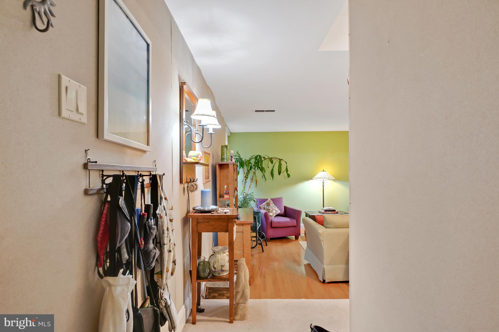 AMERICANA FINMARK - Residential