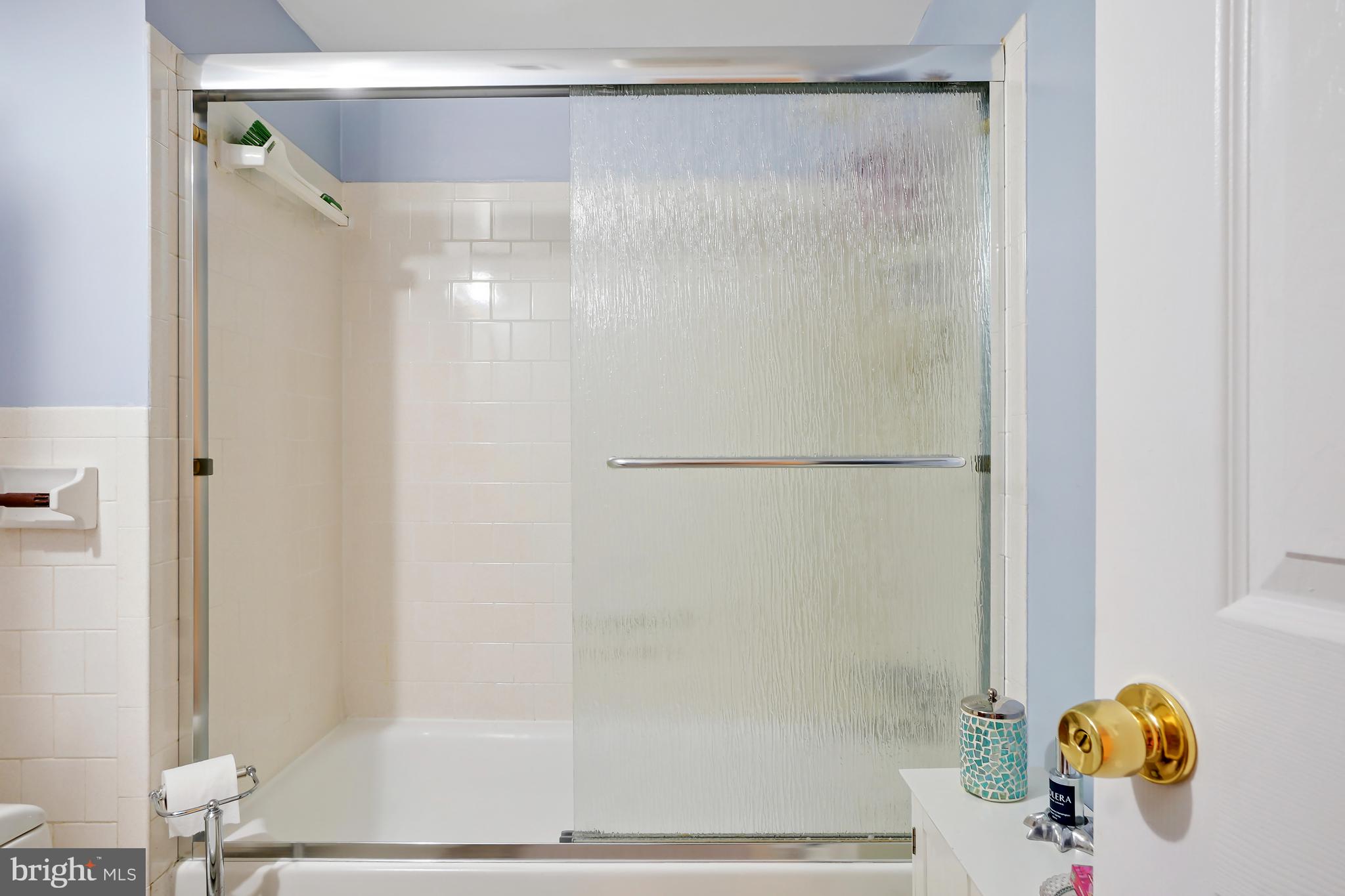 AMERICANA FINMARK - Residential