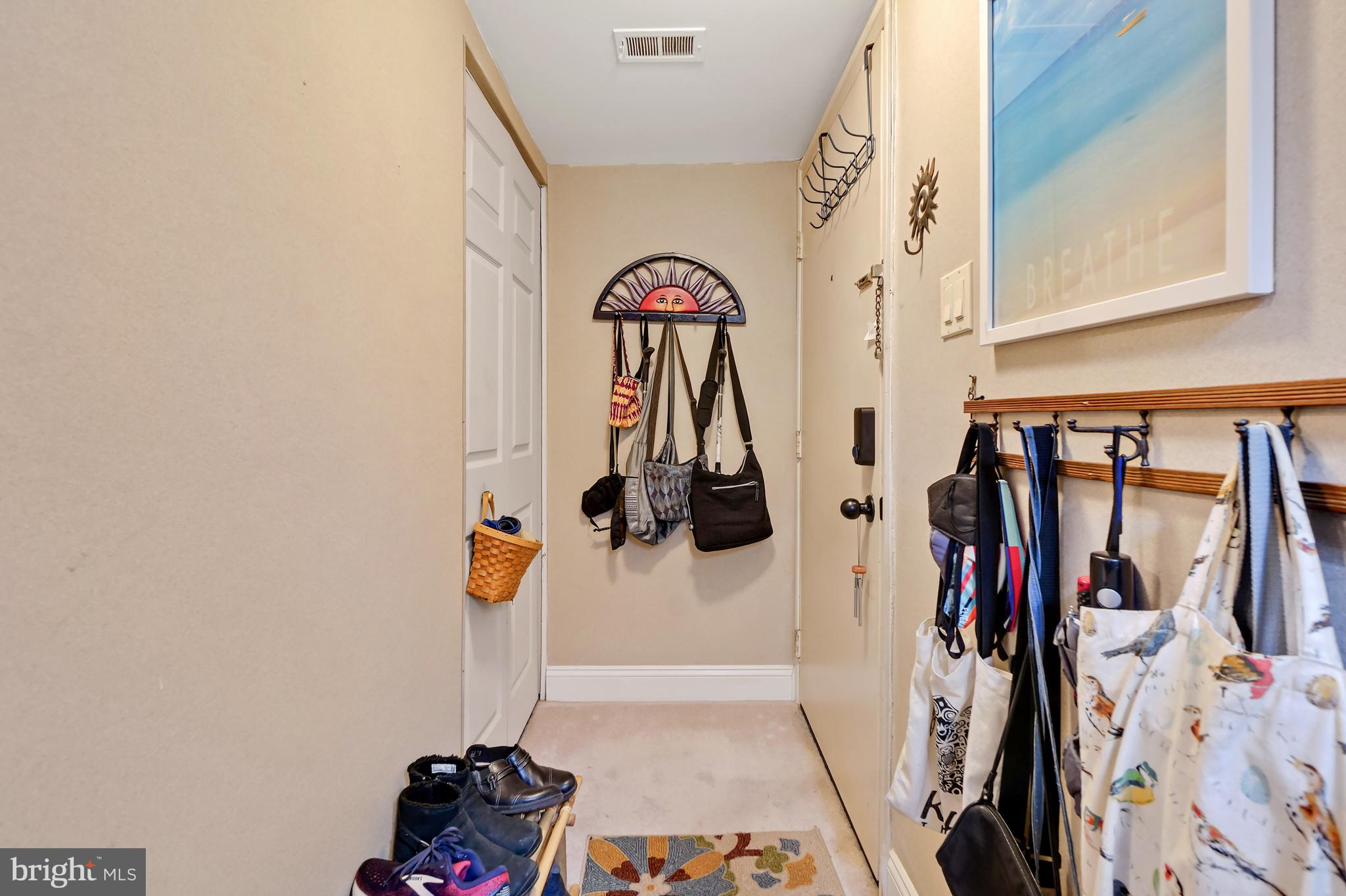 AMERICANA FINMARK - Residential