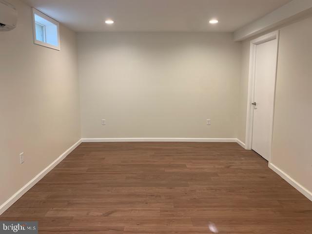 BEAR CREEK LAKE - Residential