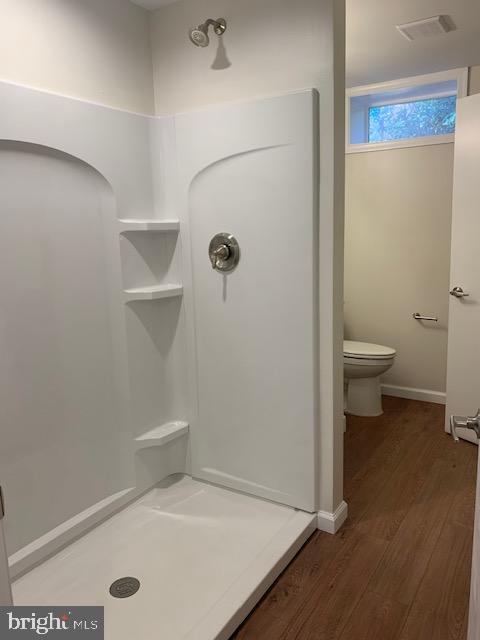 BEAR CREEK LAKE - Residential