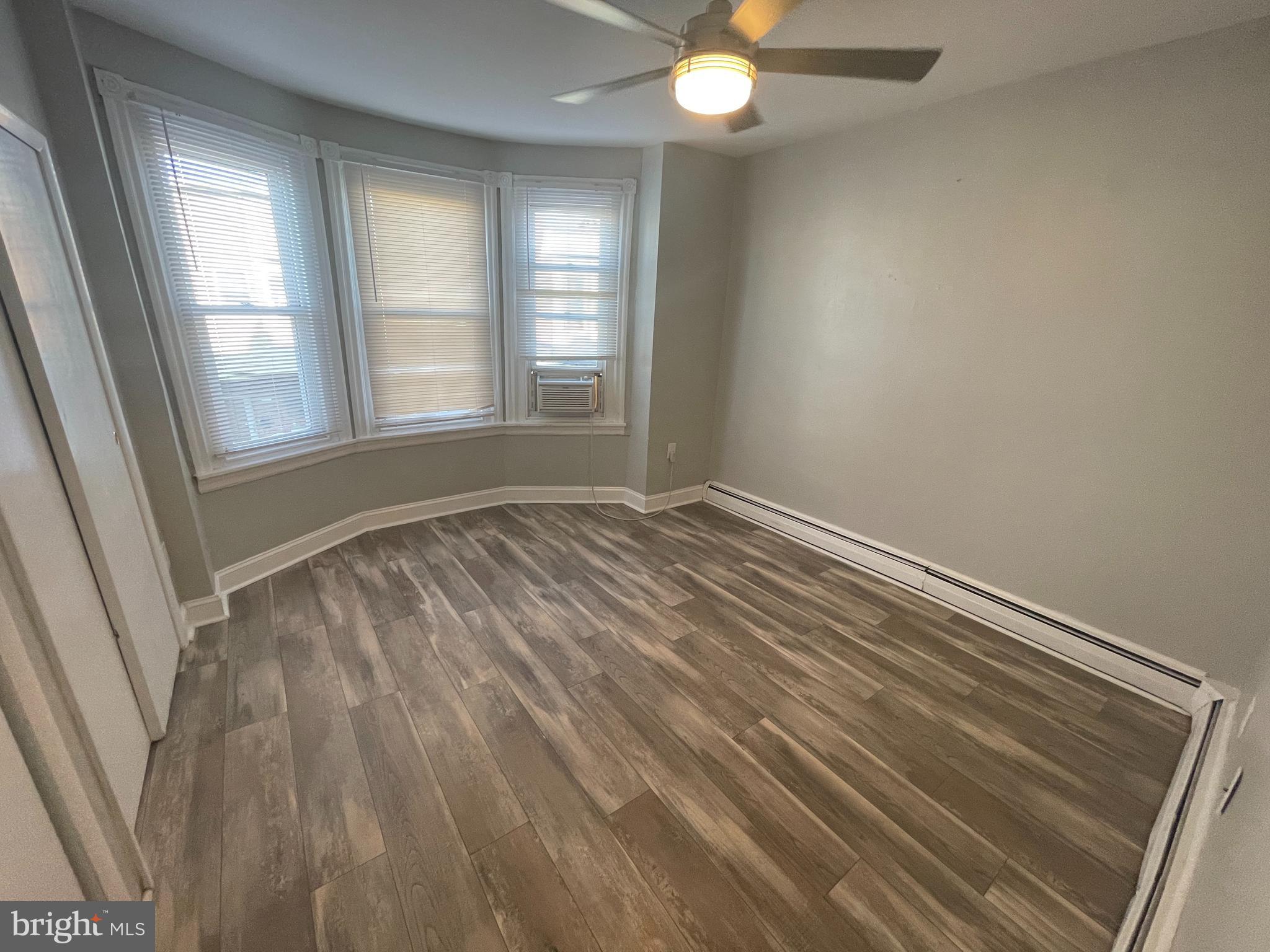 PHILADELPHIA (SOUTH) - Residential