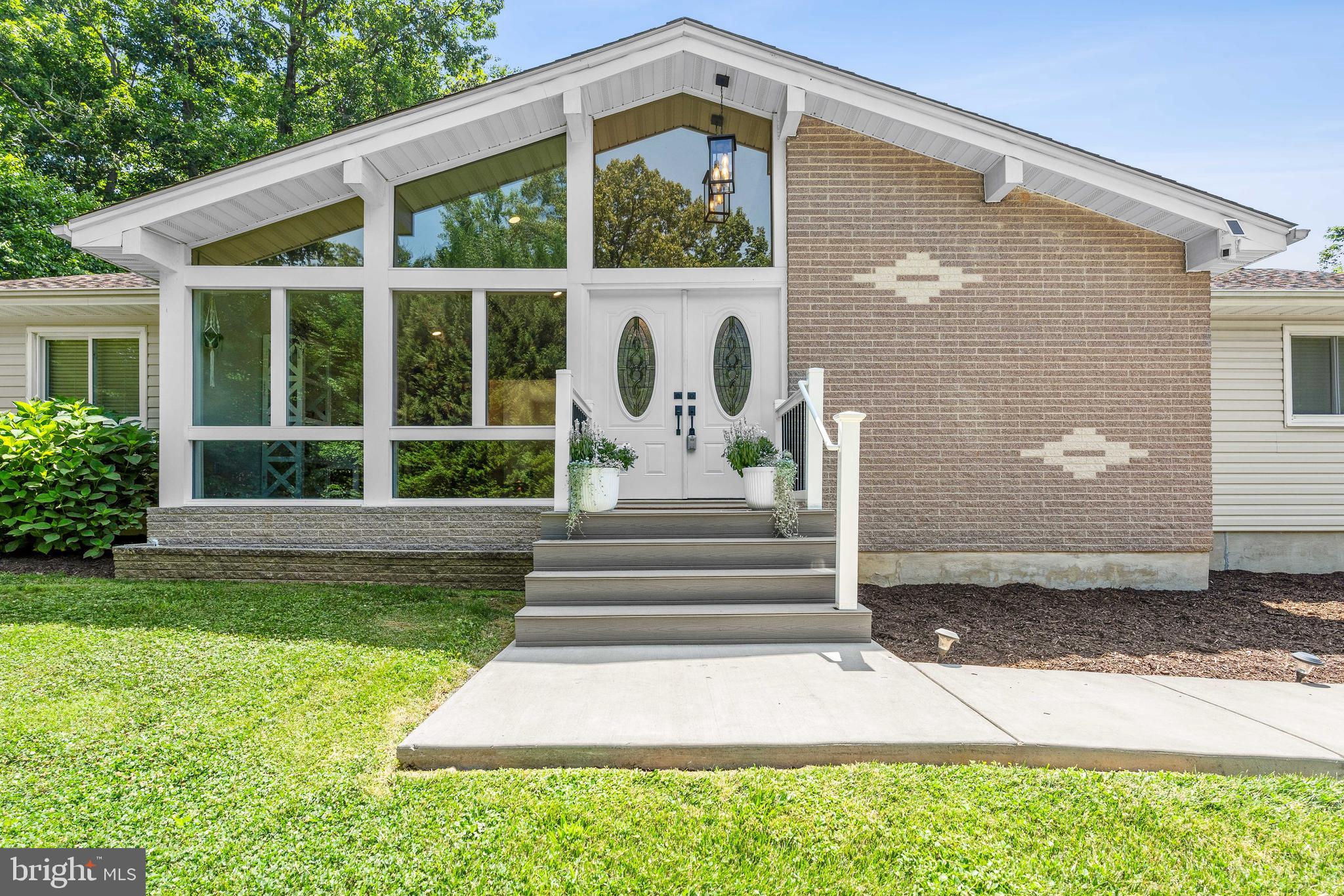 748 PRINCIPIO ROAD