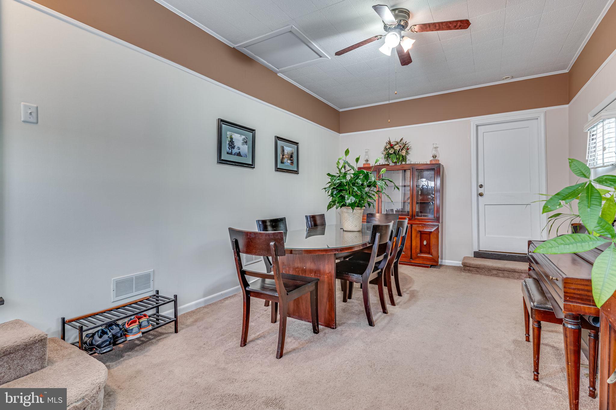 INDIAN HEAD MANOR - Residential