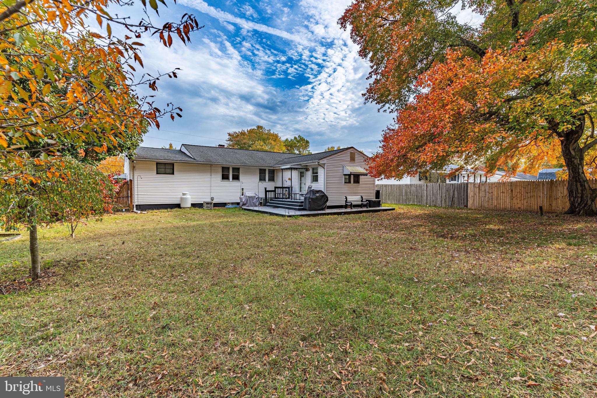 INDIAN HEAD MANOR - Residential
